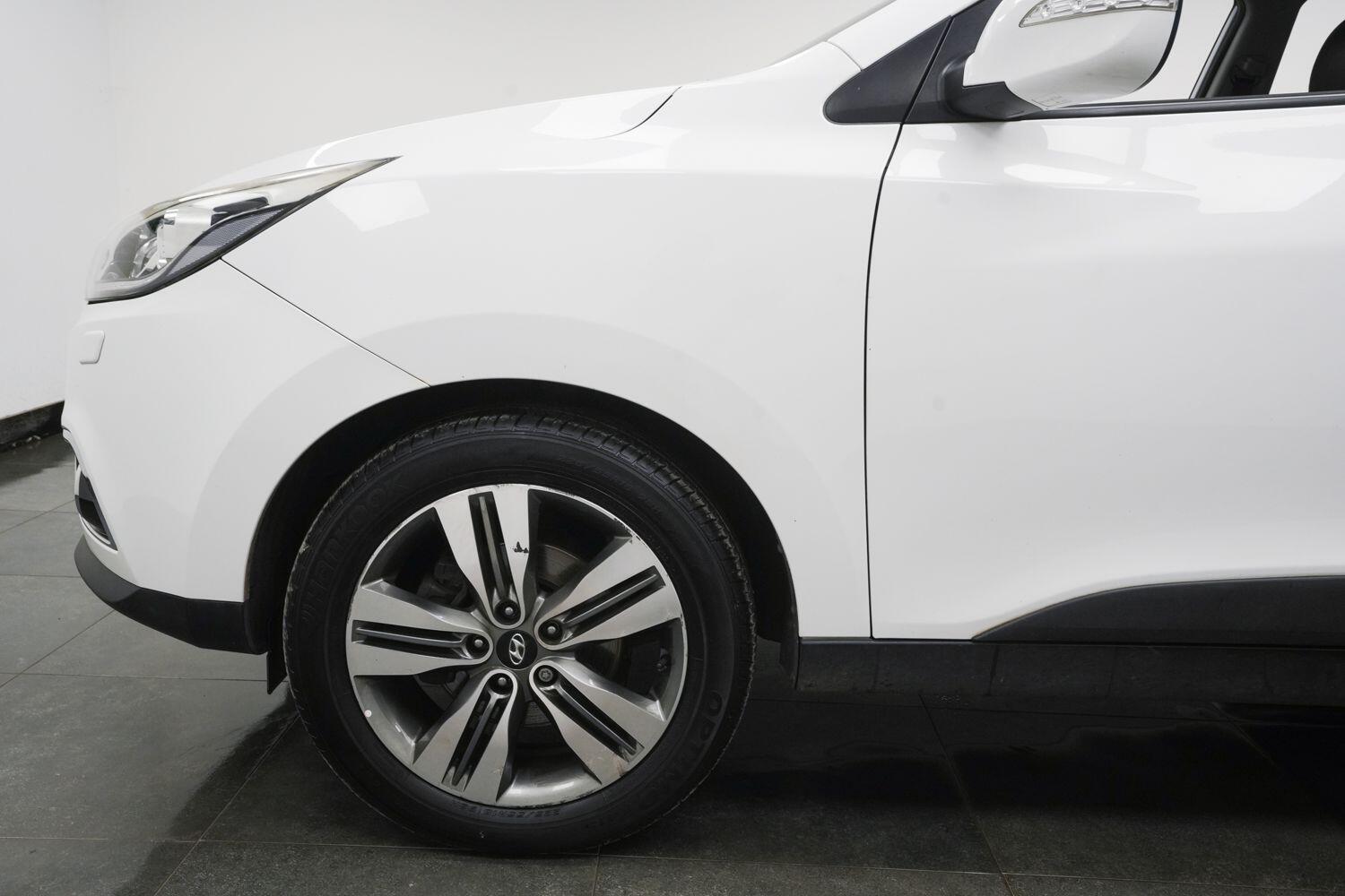 Hyundai Ix35 view 5