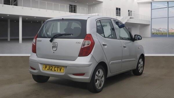Hyundai I10 view 4