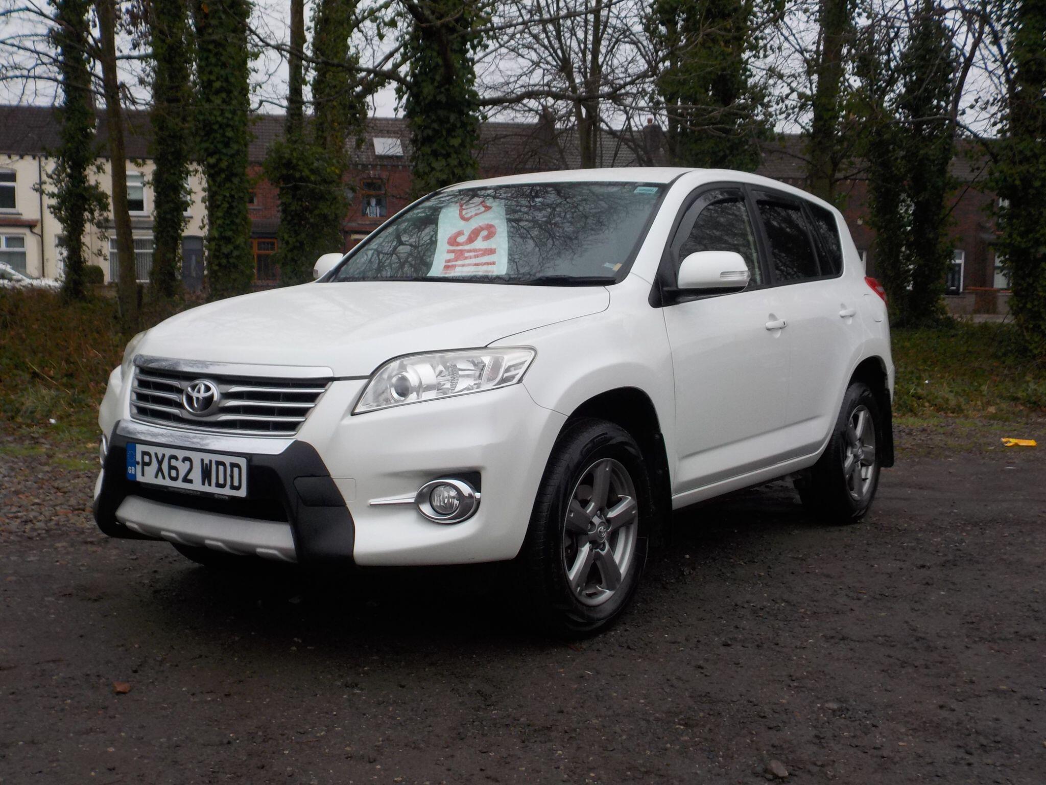 Toyota RAV4 2.2 D-4D XT-R 4WD Euro 5 5dr