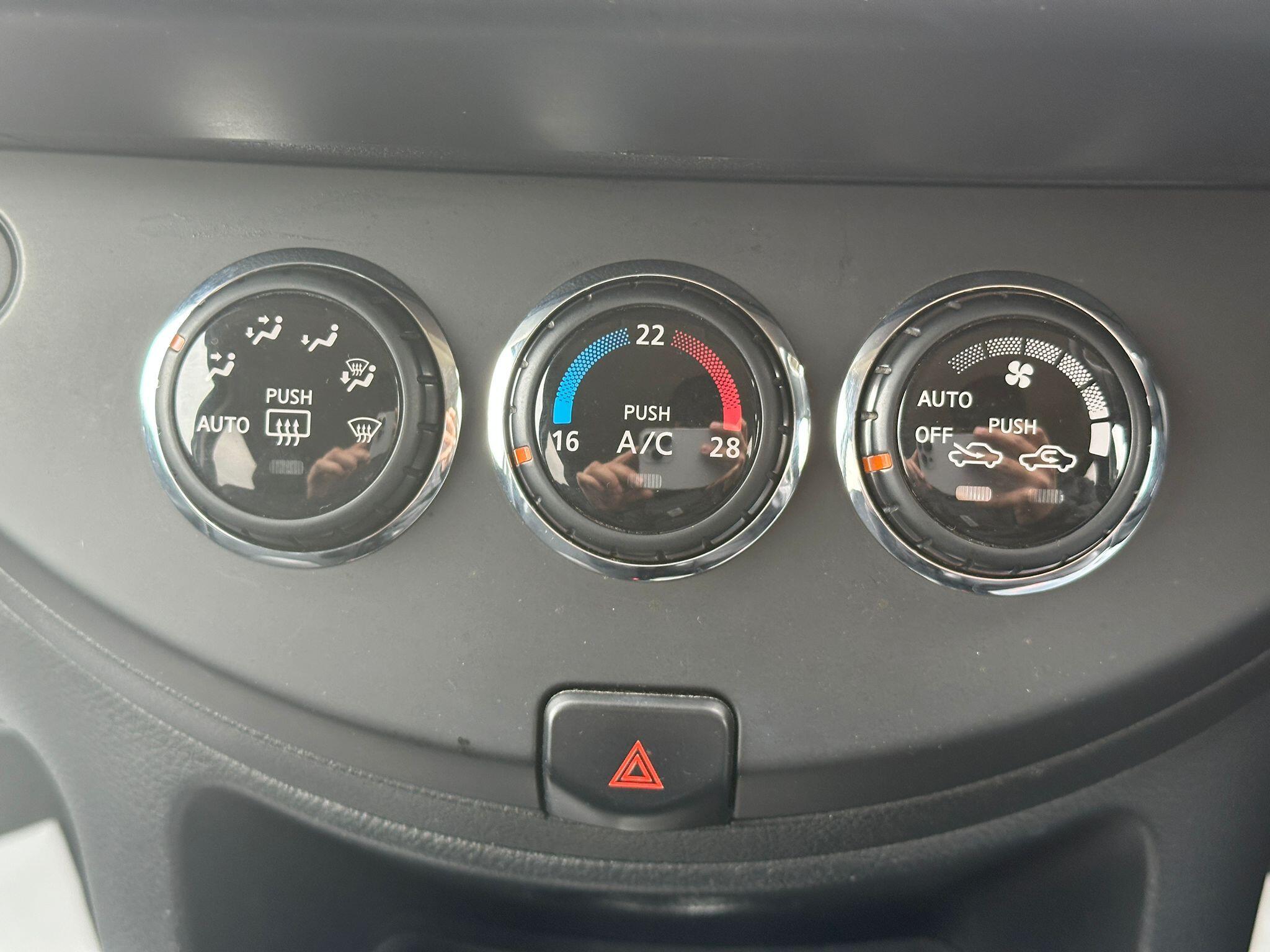 Nissan Note view 16