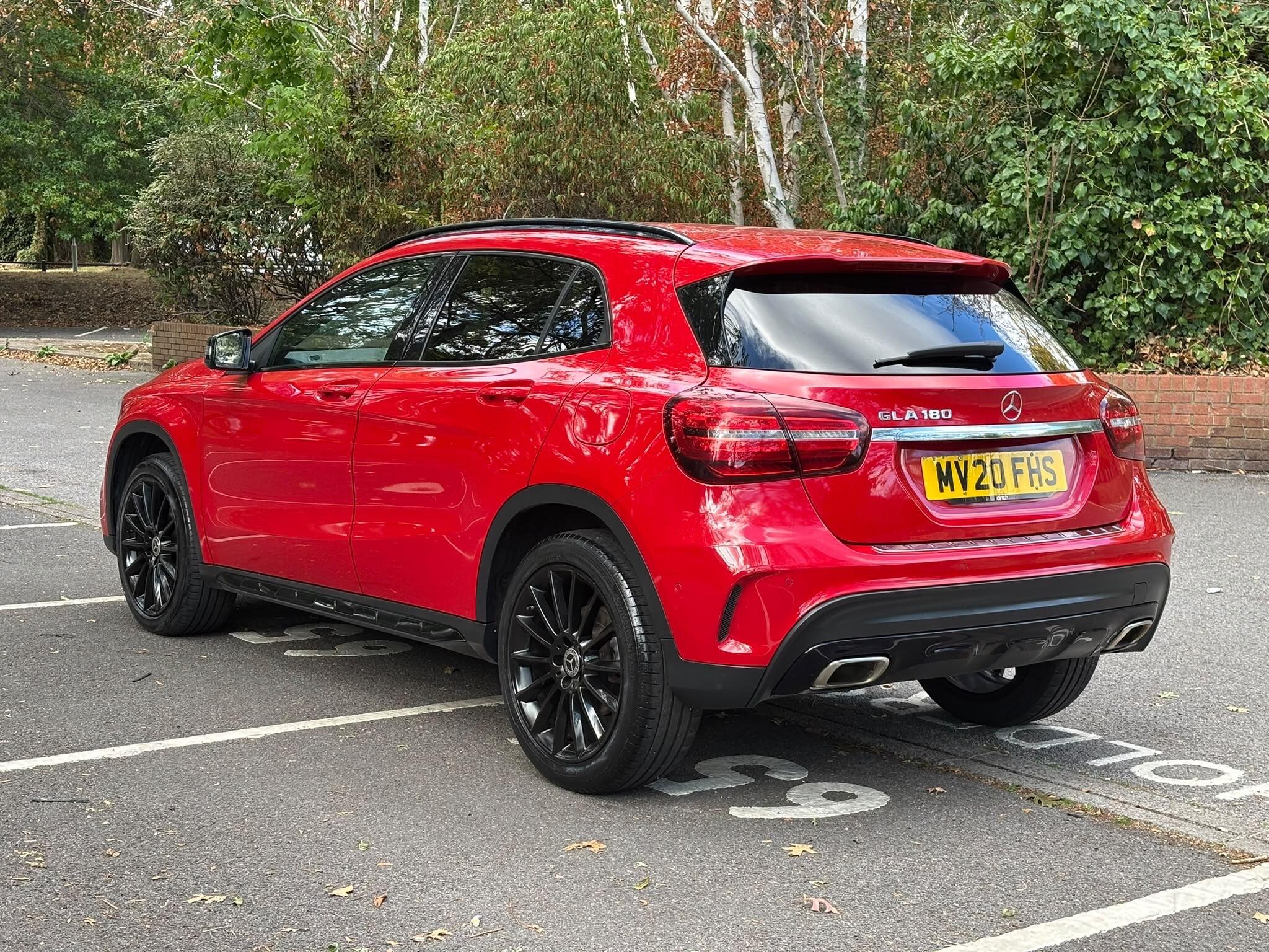 Mercedes-Benz Gla view 7