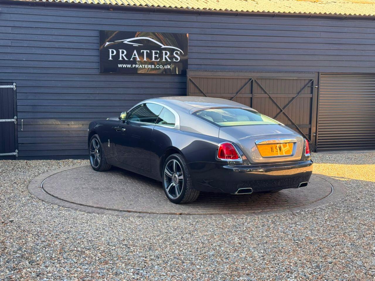 Rolls-Royce Wraith view 26