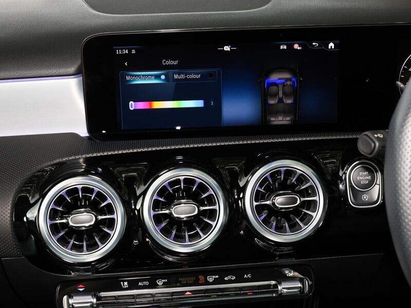 Mercedes-Benz A-Class view 19