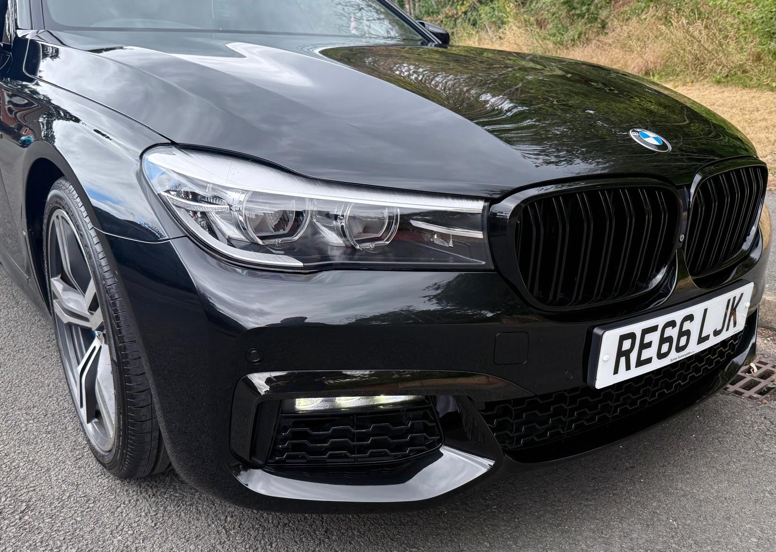 BMW 7 Series view 60