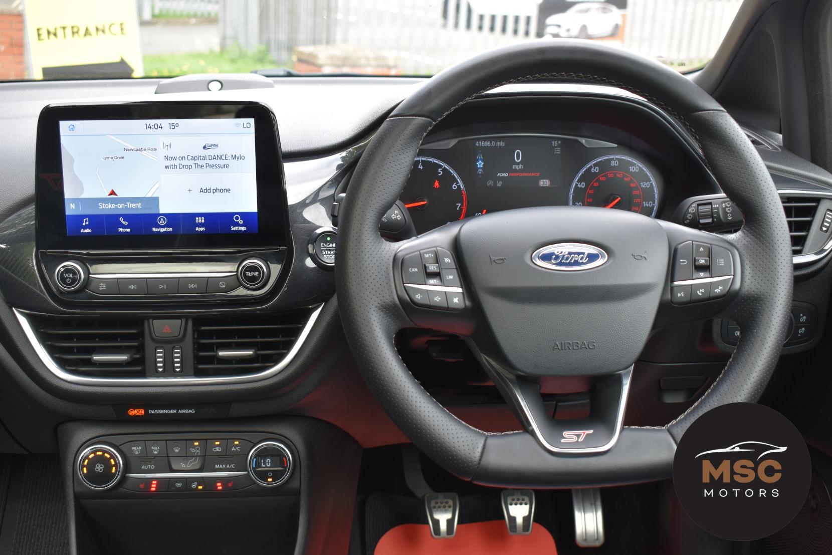 Ford Fiesta view 40