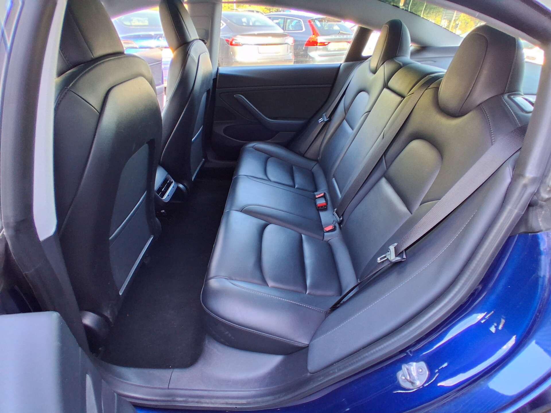 Tesla Model 3 view 22