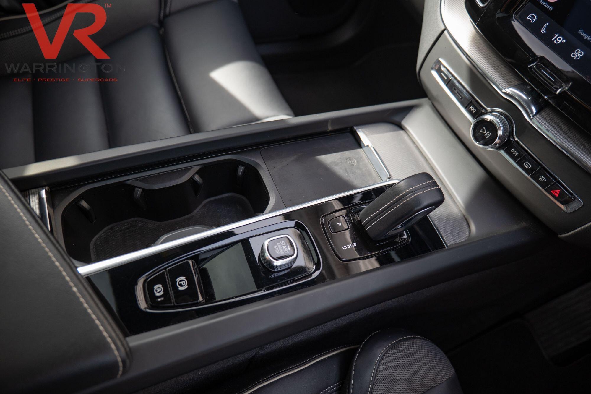 Volvo XC60 view 26