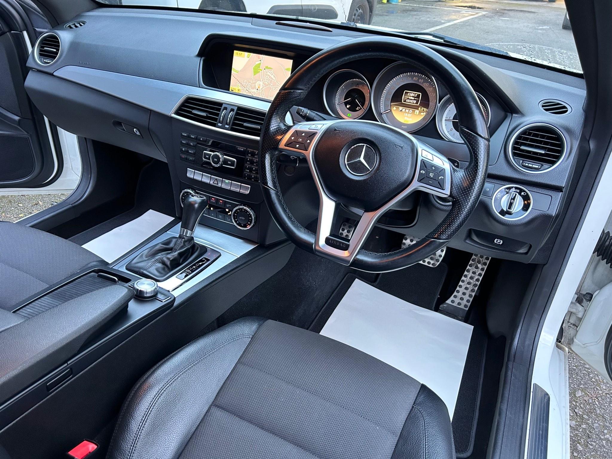 Mercedes-Benz C-Class view 17