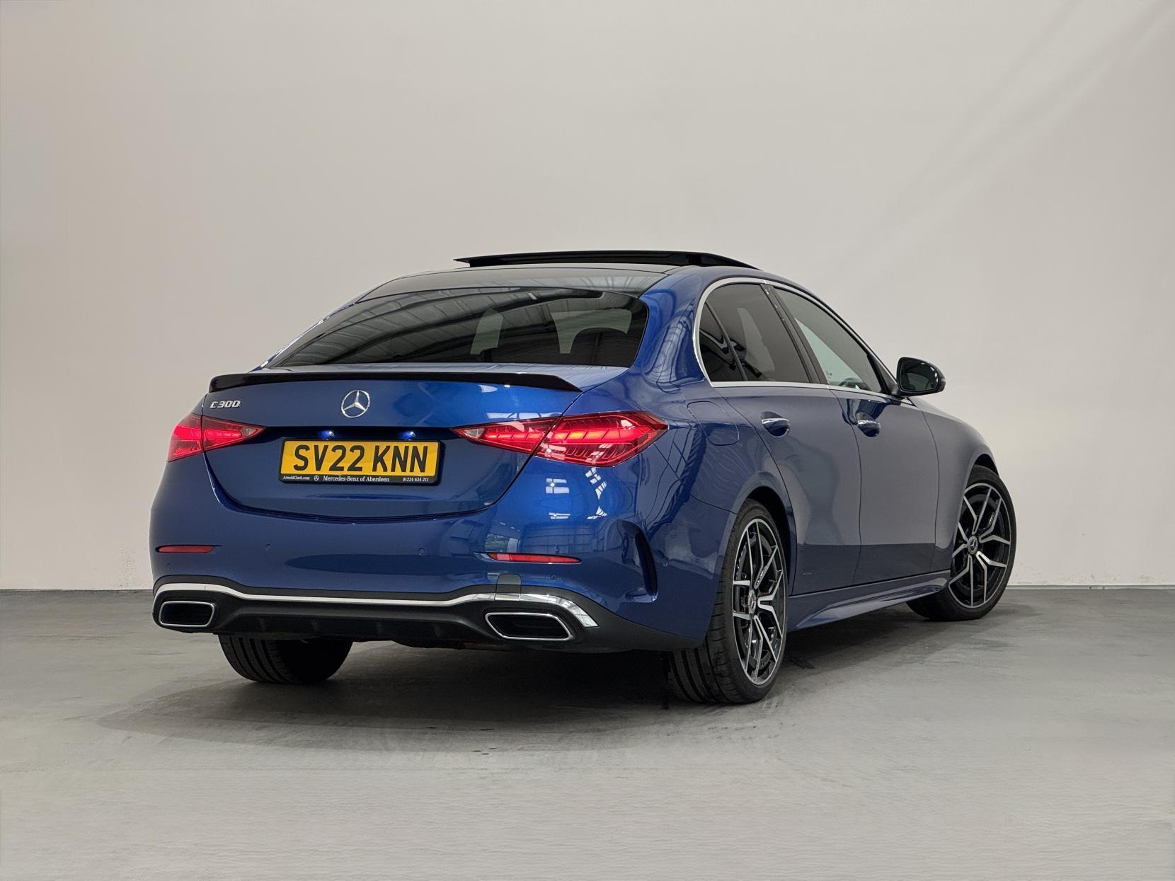 Mercedes-Benz C Class view 17