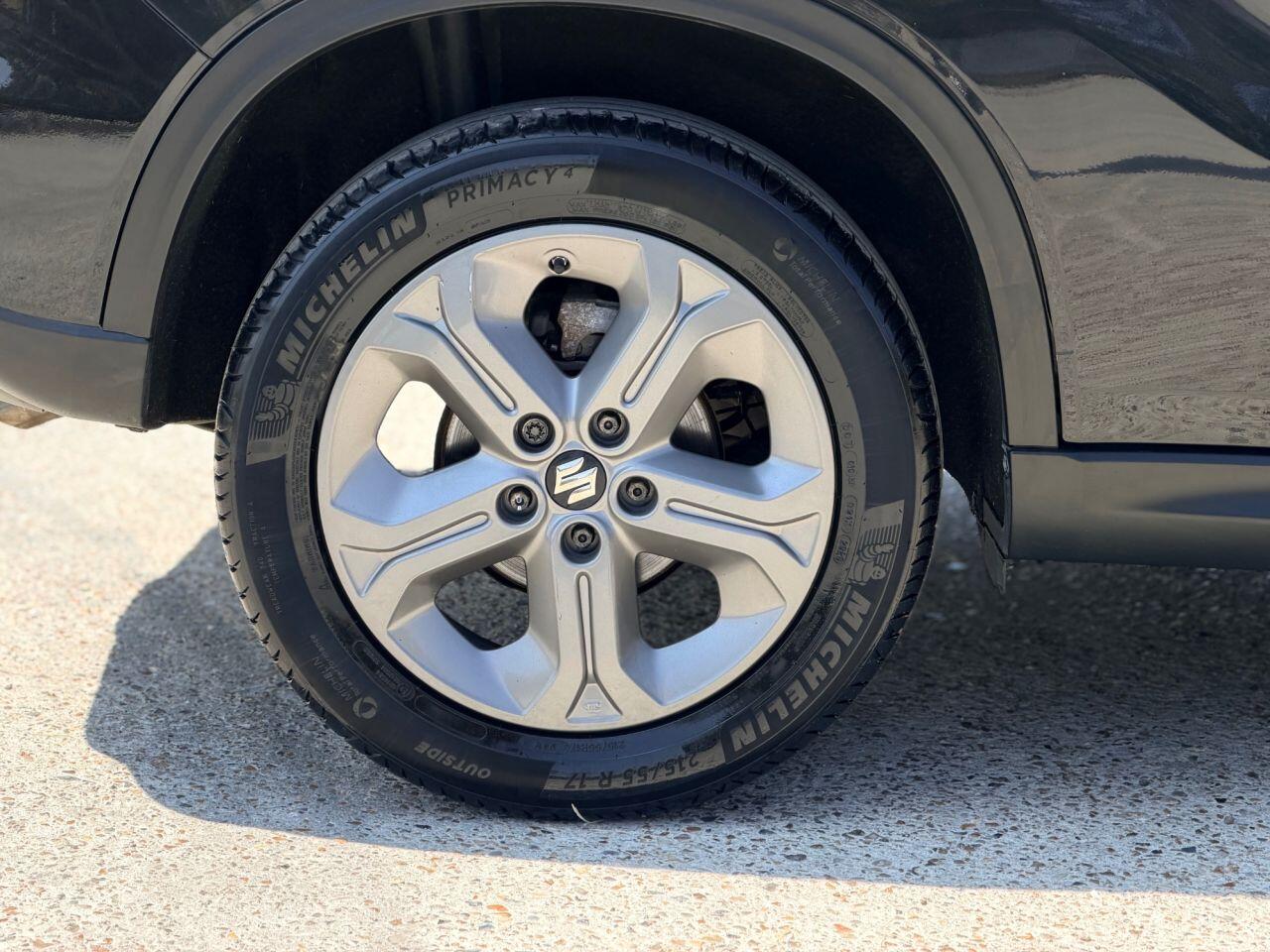 Suzuki Vitara view 13