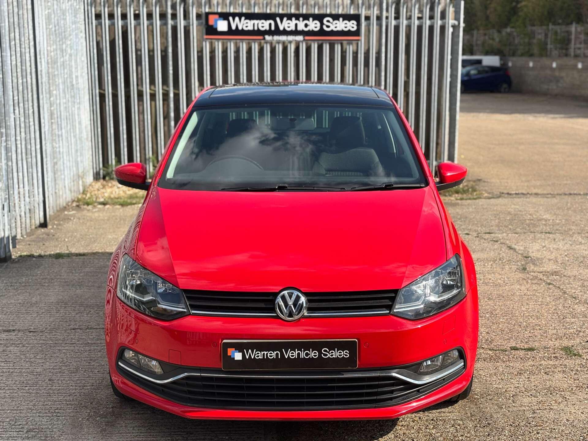 Volkswagen Polo view 4