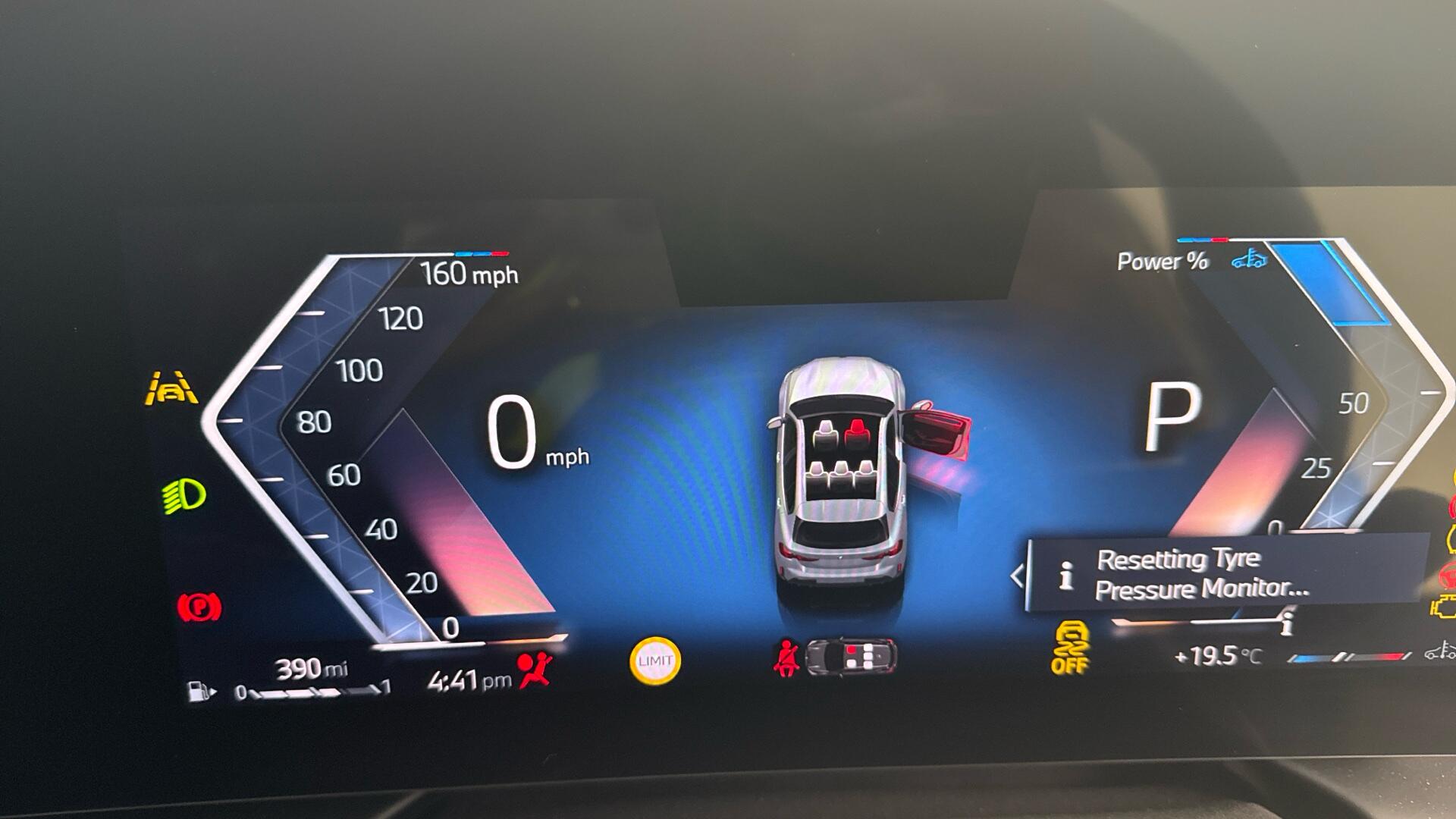 BMW 1 Series view 17