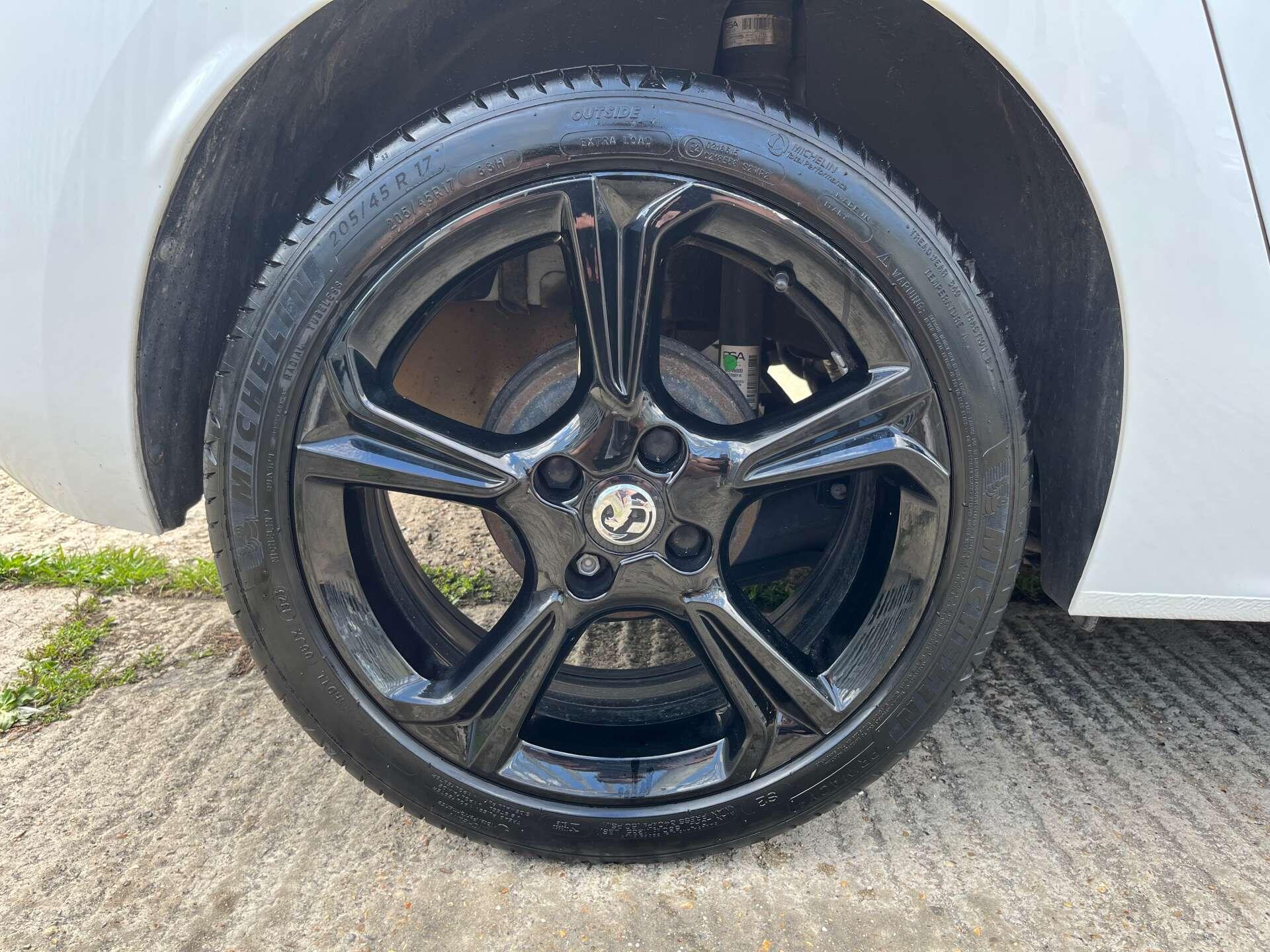 Vauxhall Corsa view 26