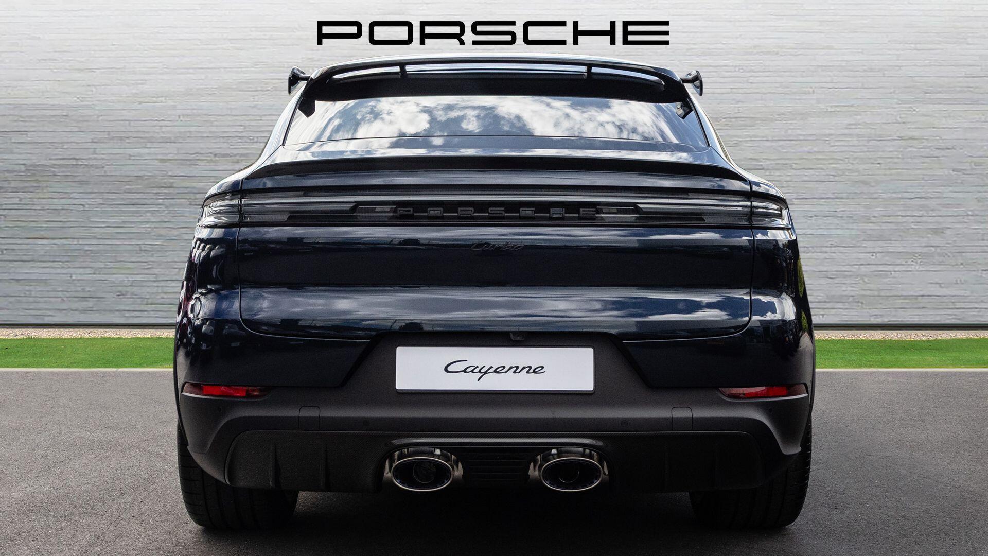 Porsche Cayenne view 6