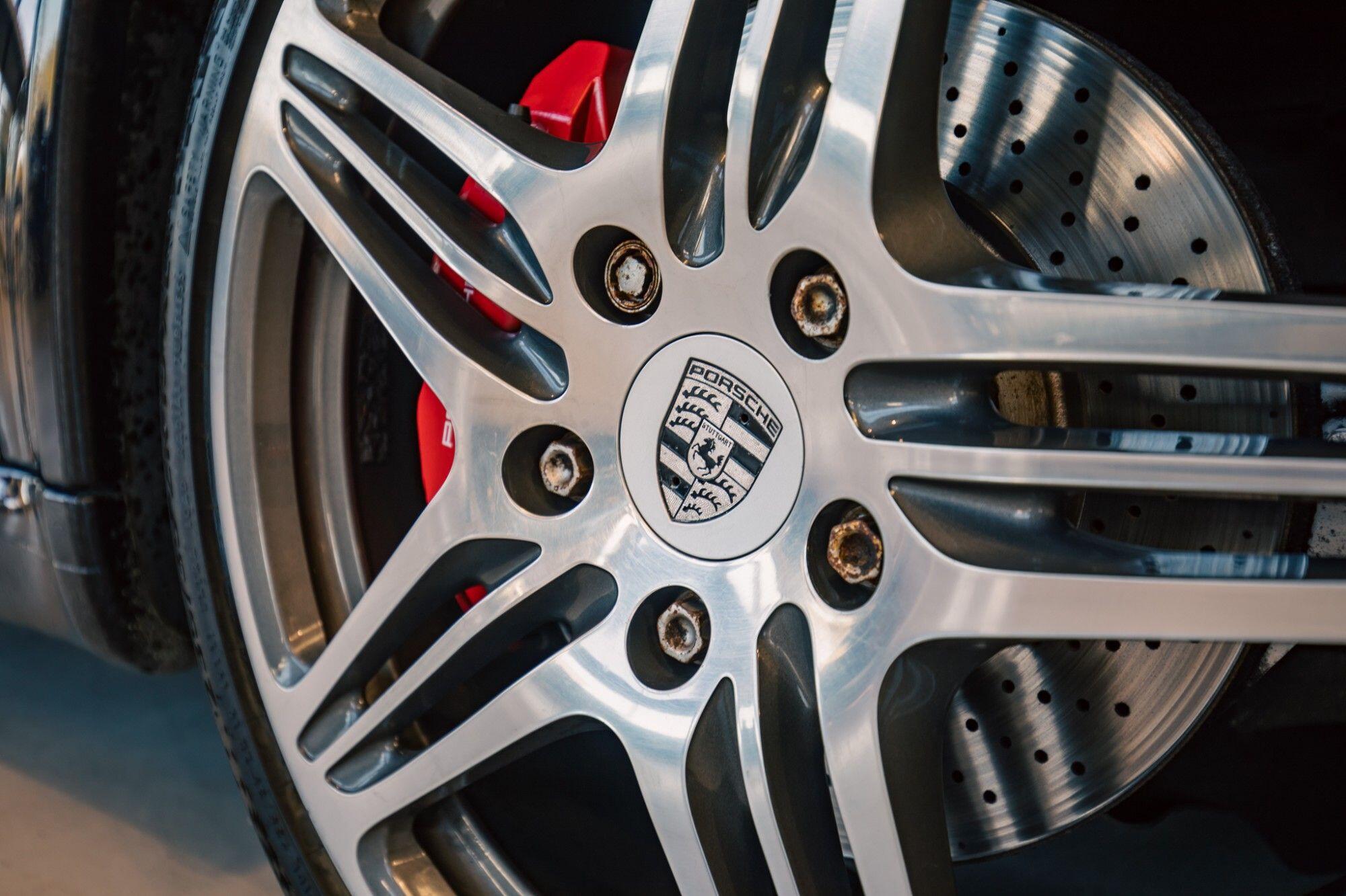 Porsche 911 view 53