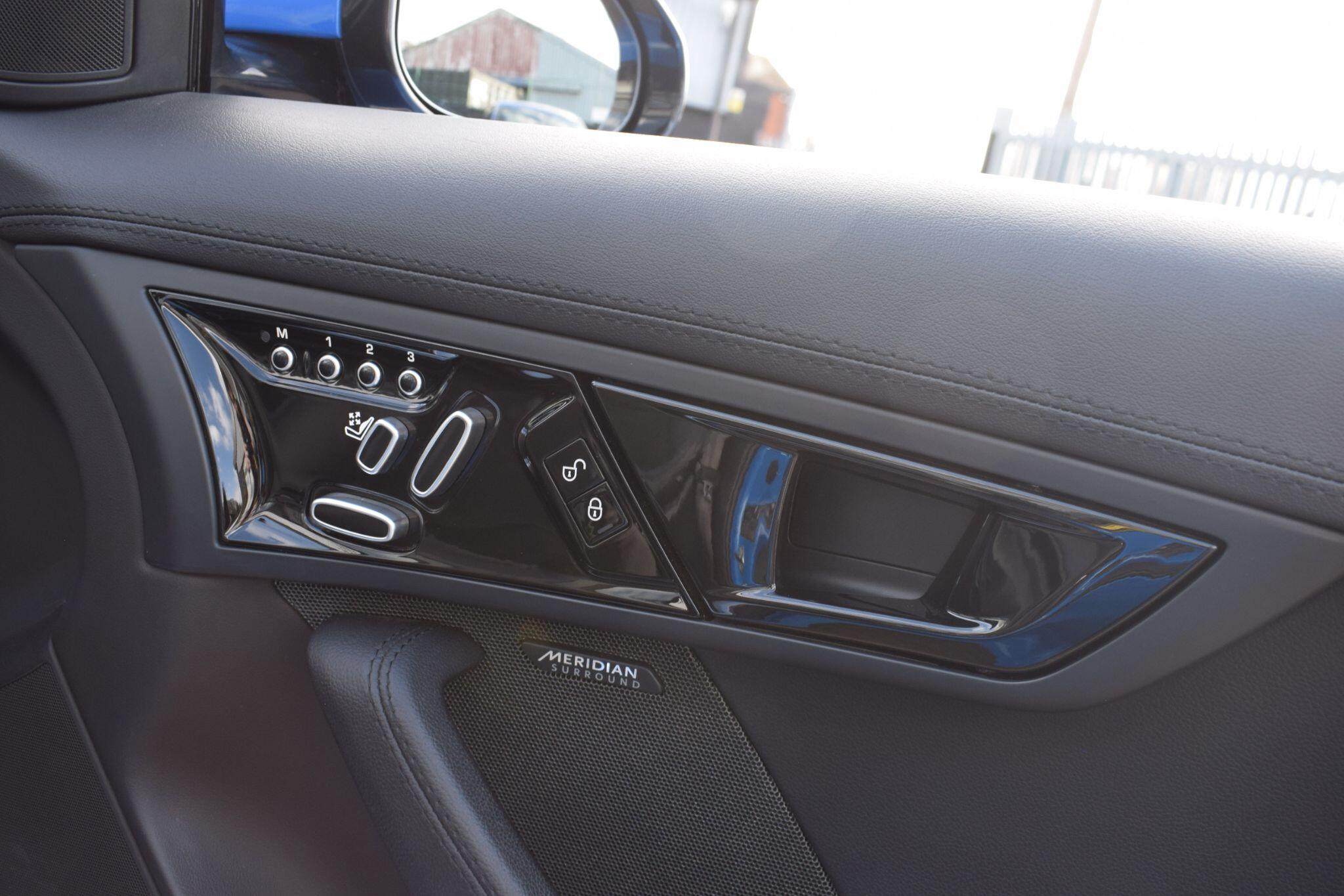 Jaguar F-Type view 15