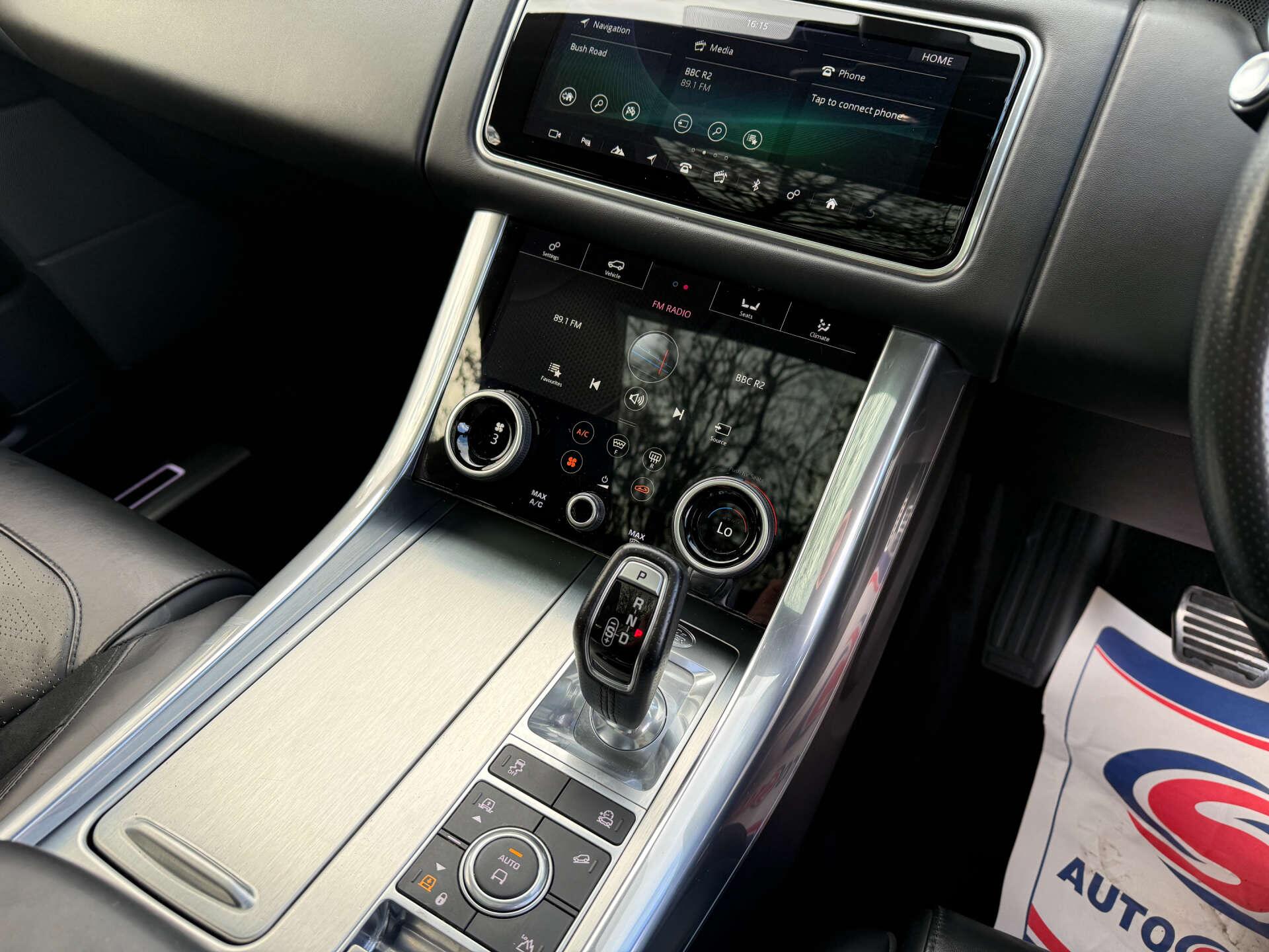 Land Rover Range Rover Sport view 23
