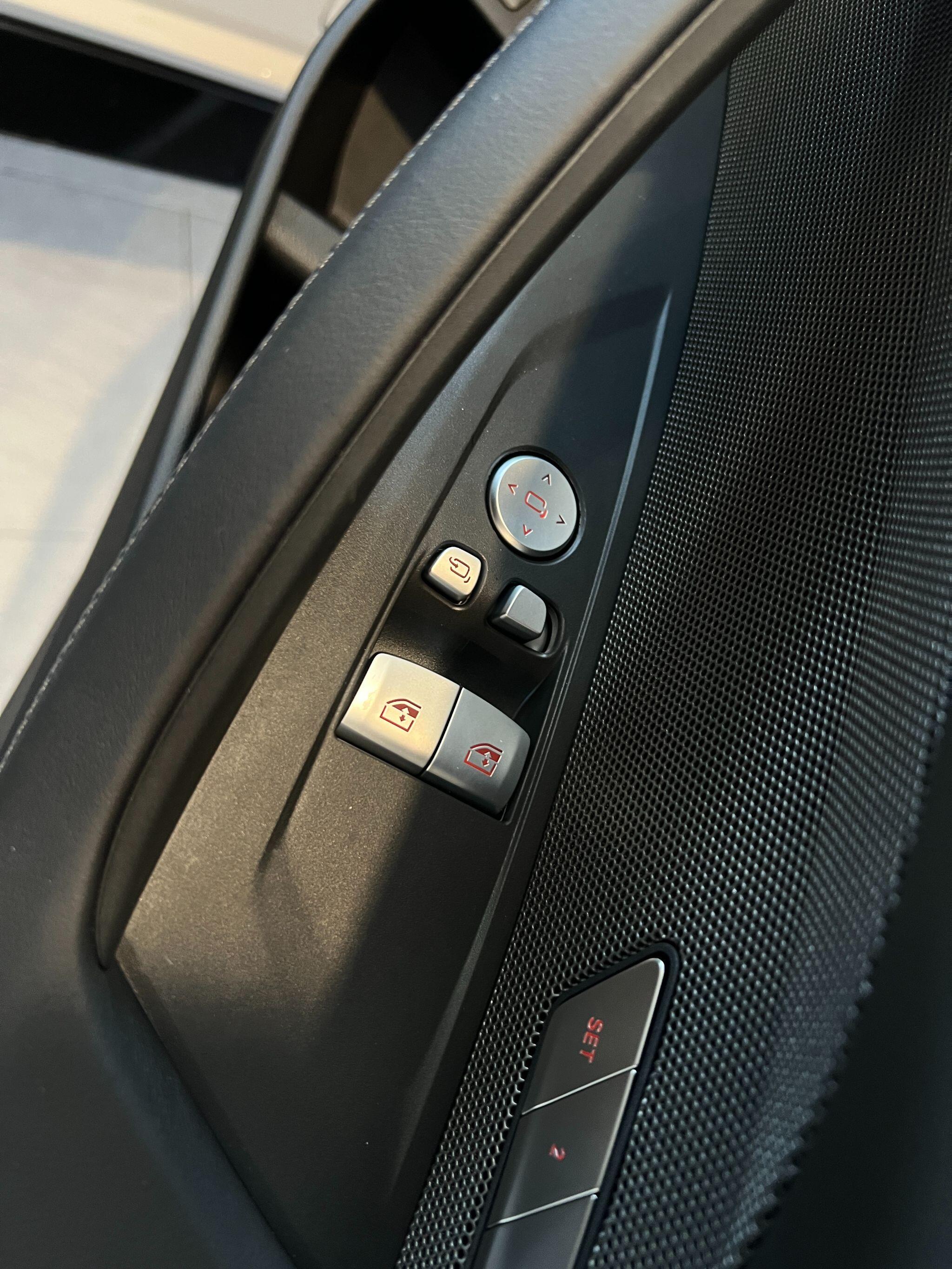 BMW M4 view 17