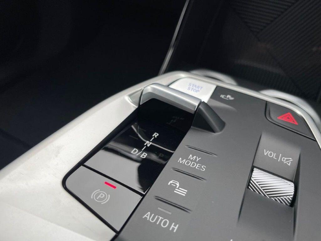 BMW iX2 view 66