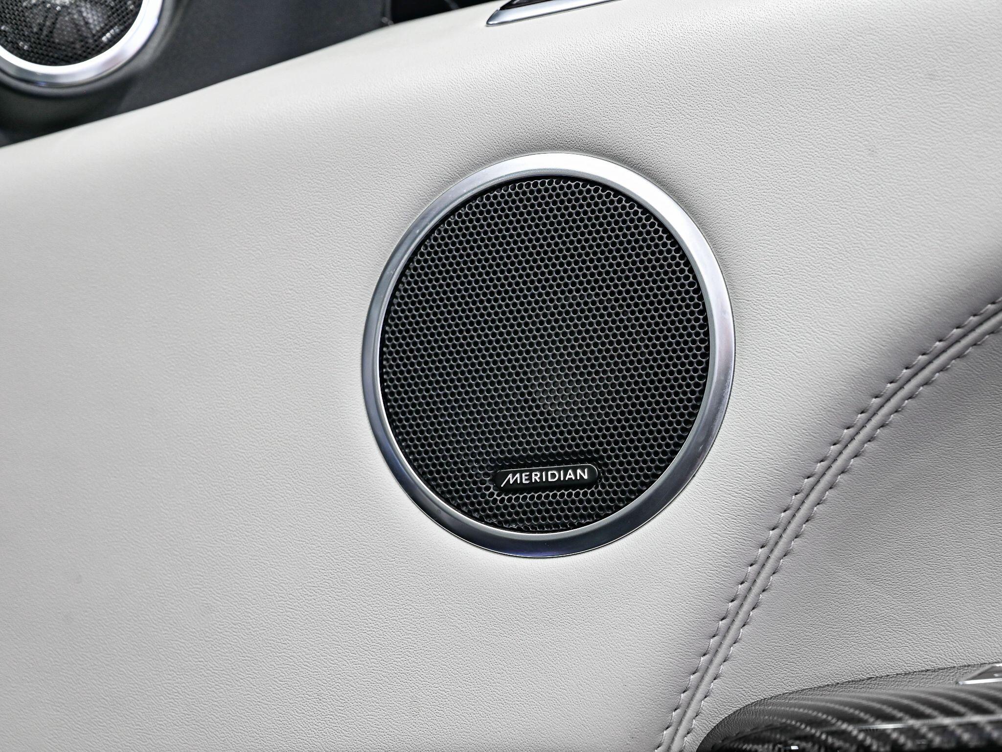 Land Rover Range Rover Sport view 19