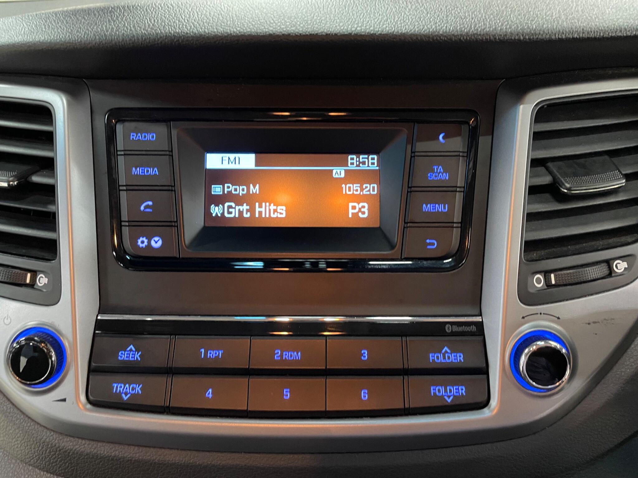 Hyundai Tucson view 26