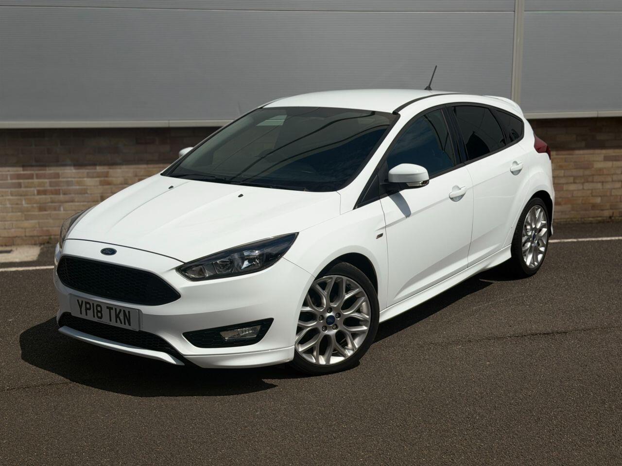 Ford Focus view 34