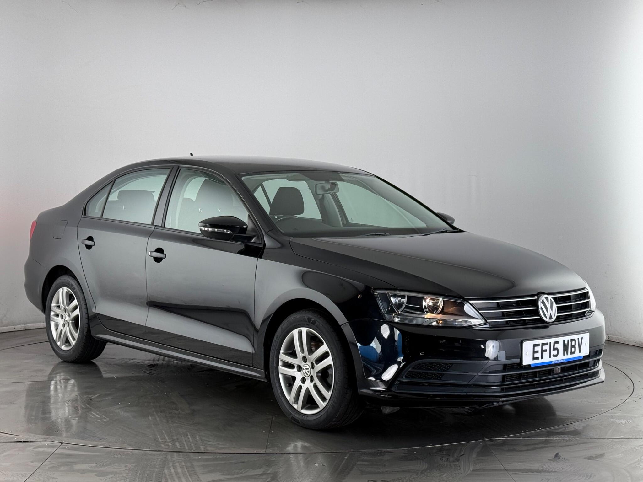 2015 Volkswagen Jetta 2.0TDI SE (150ps) DSG