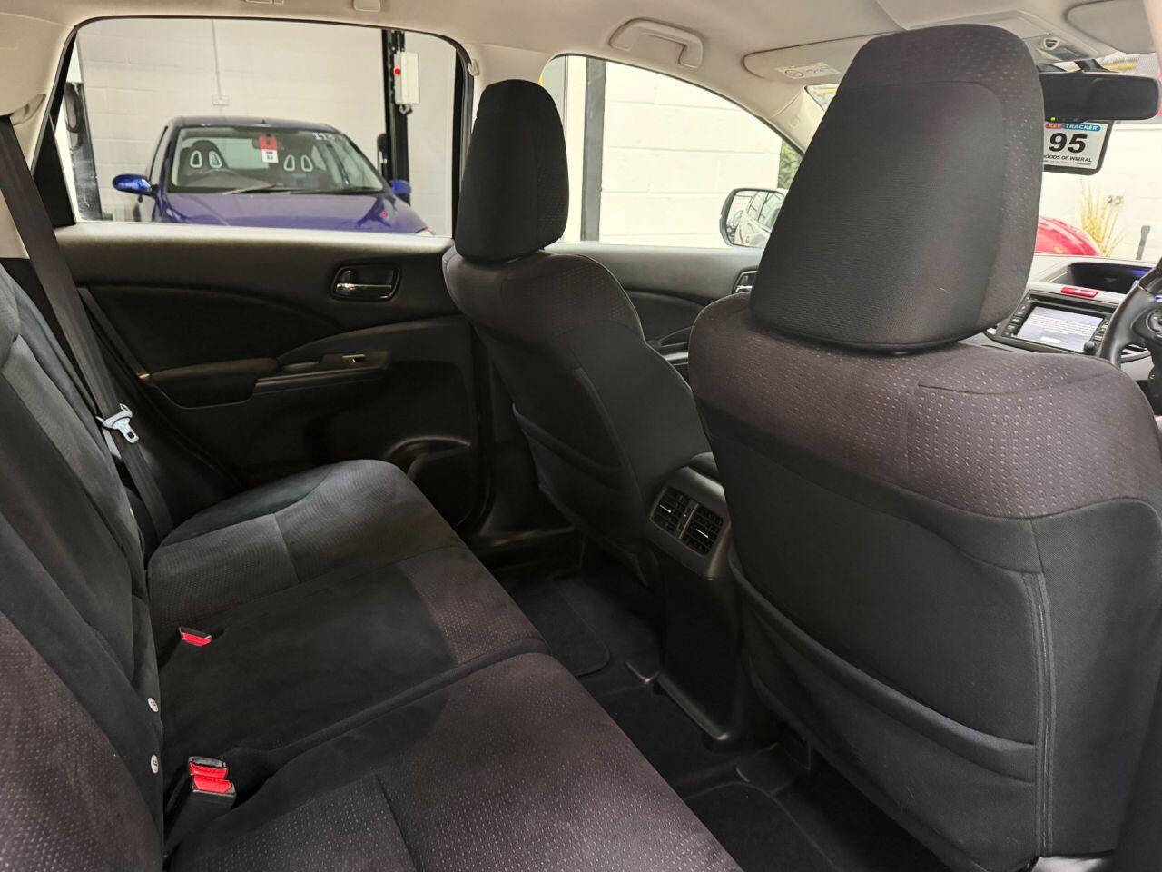 Honda CR-V view 25