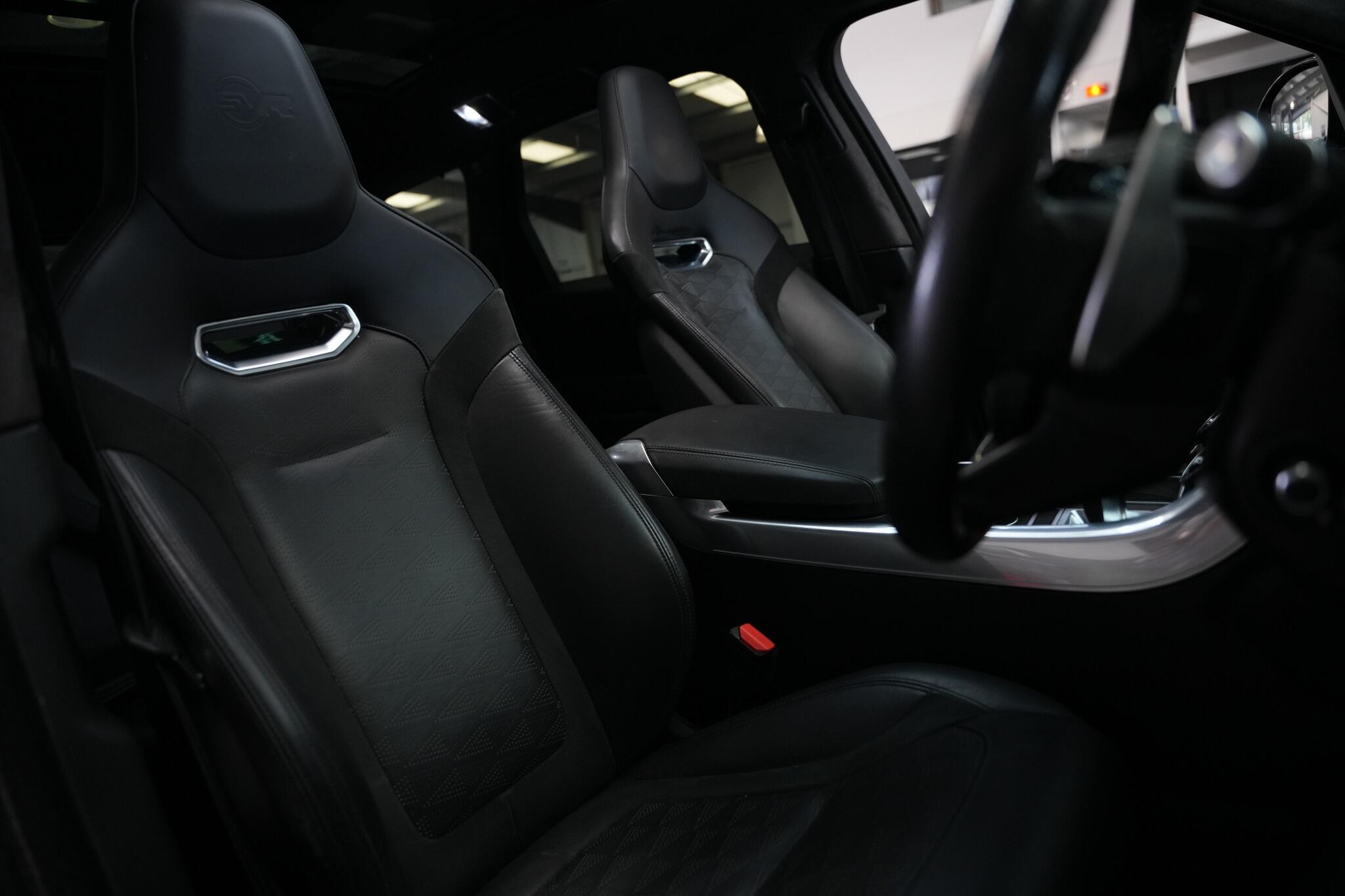 Land Rover Range Rover Sport view 18