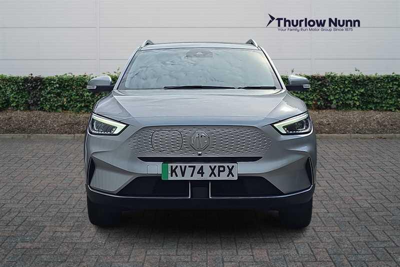 MG ZS view 8