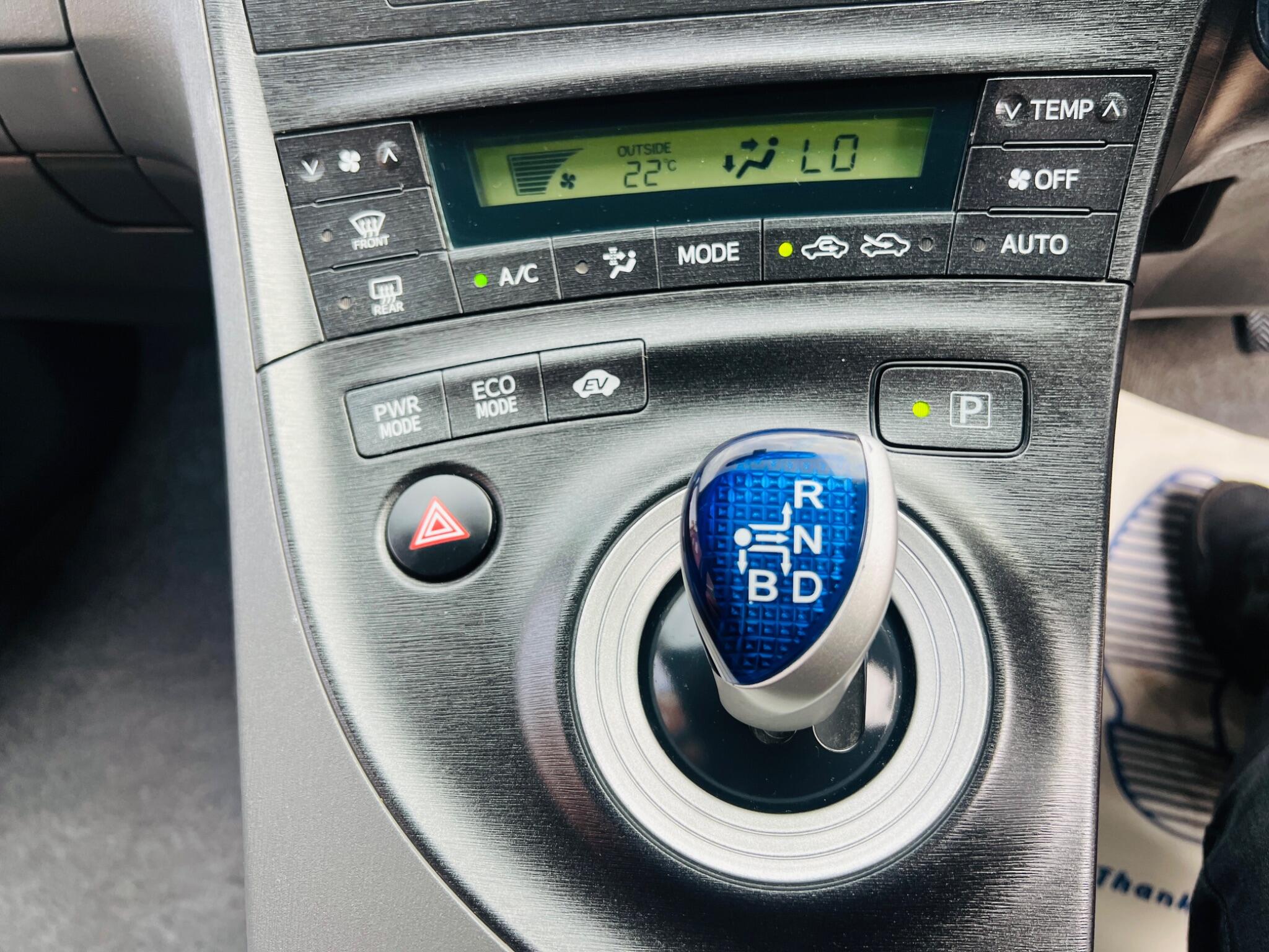 Toyota Prius view 39