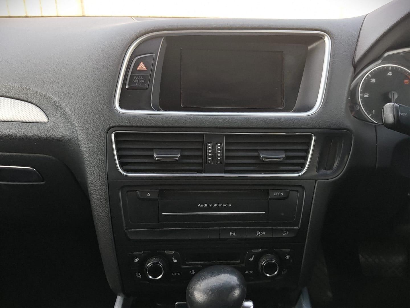 Audi Q5 view 19