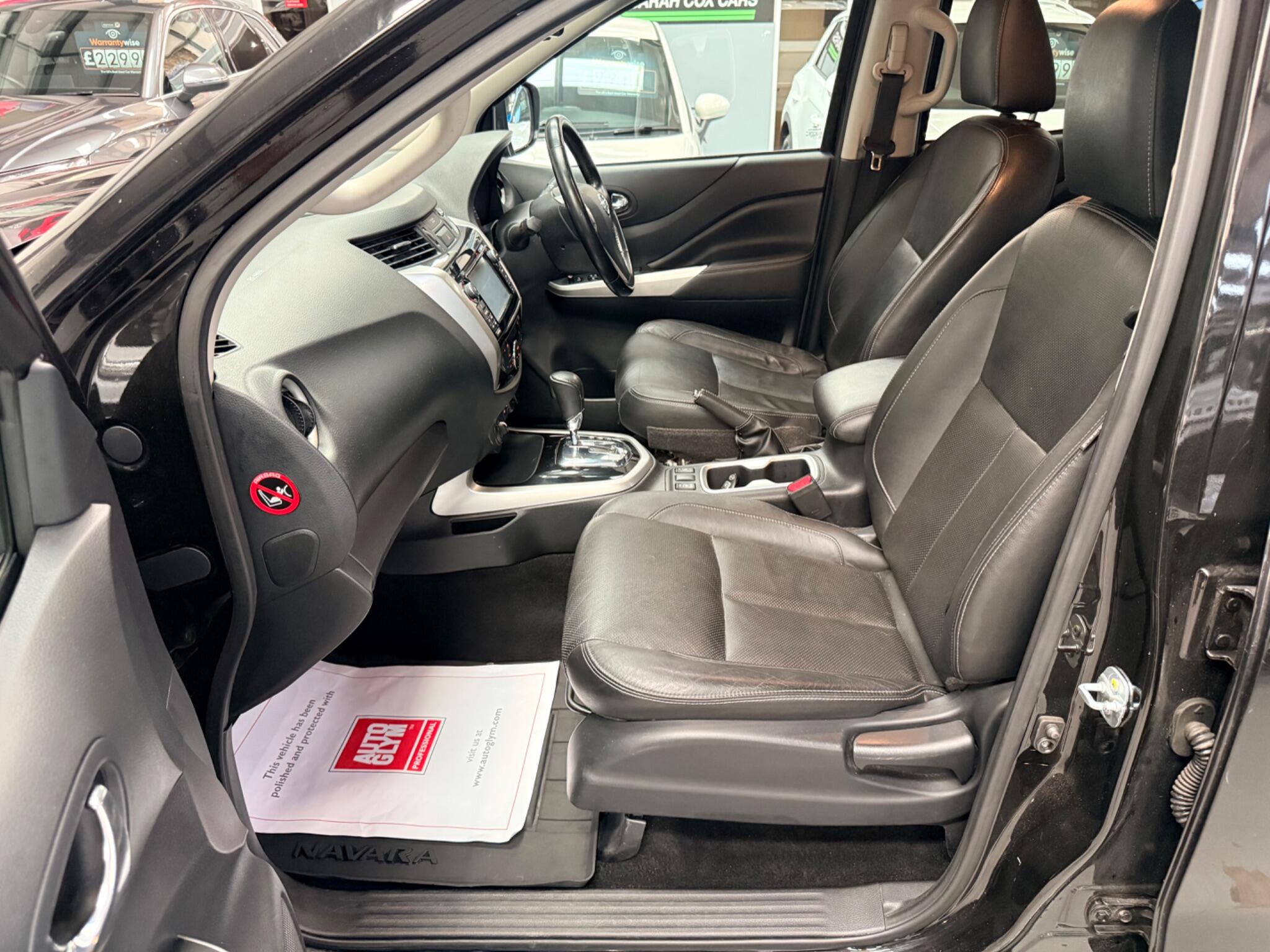 Nissan Navara view 4