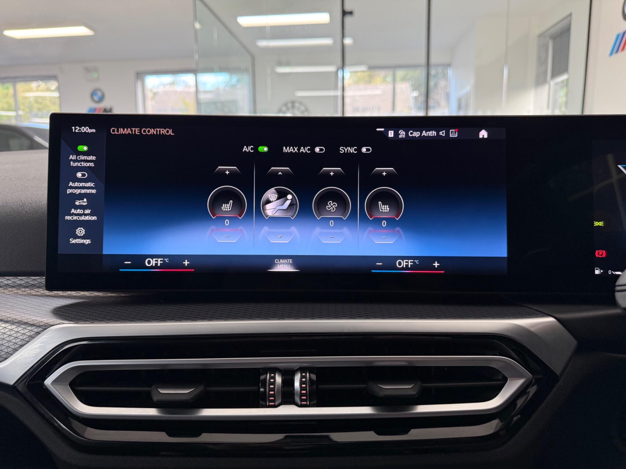 BMW 3 Series view 9