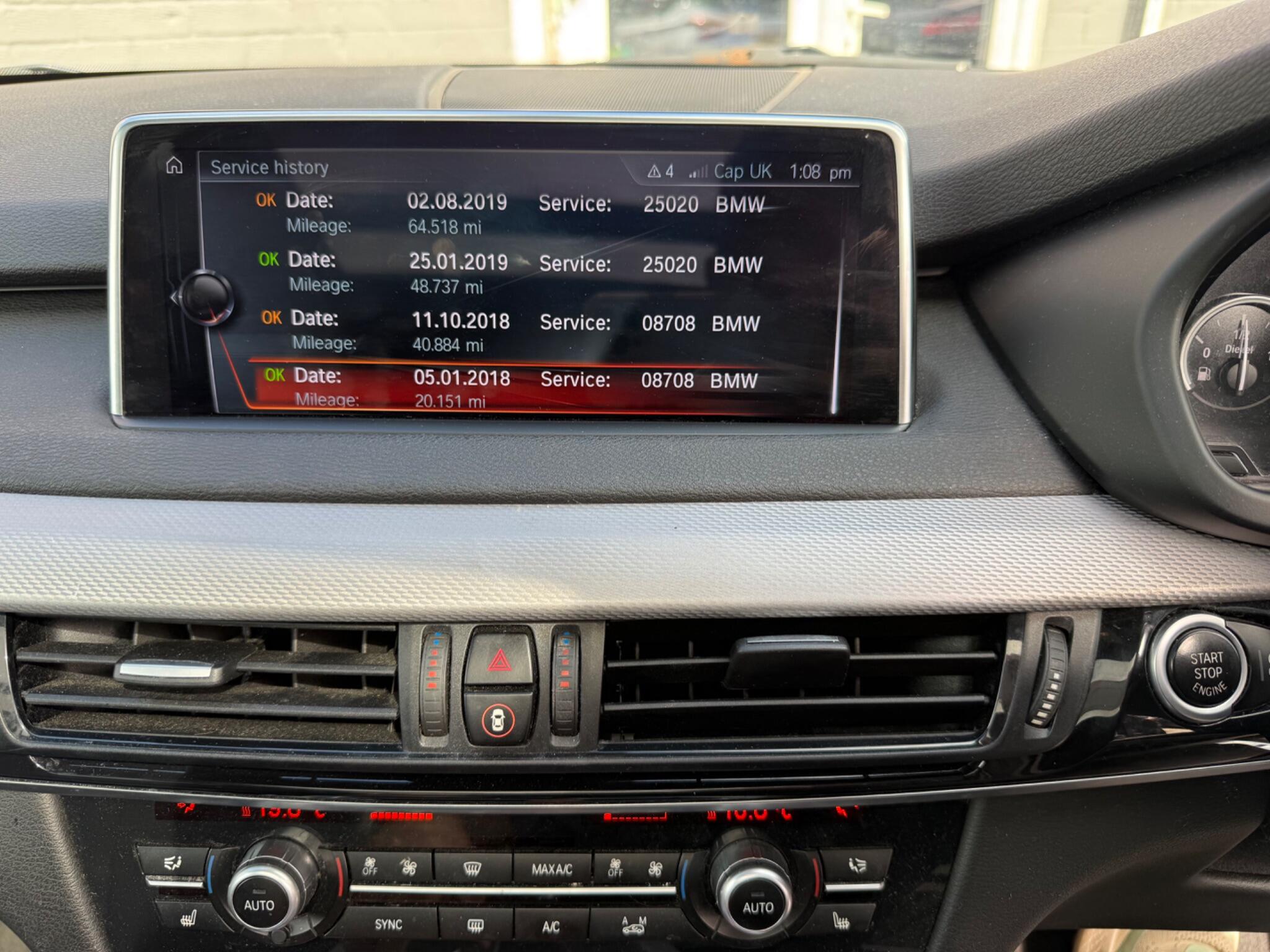 BMW X5 view 8