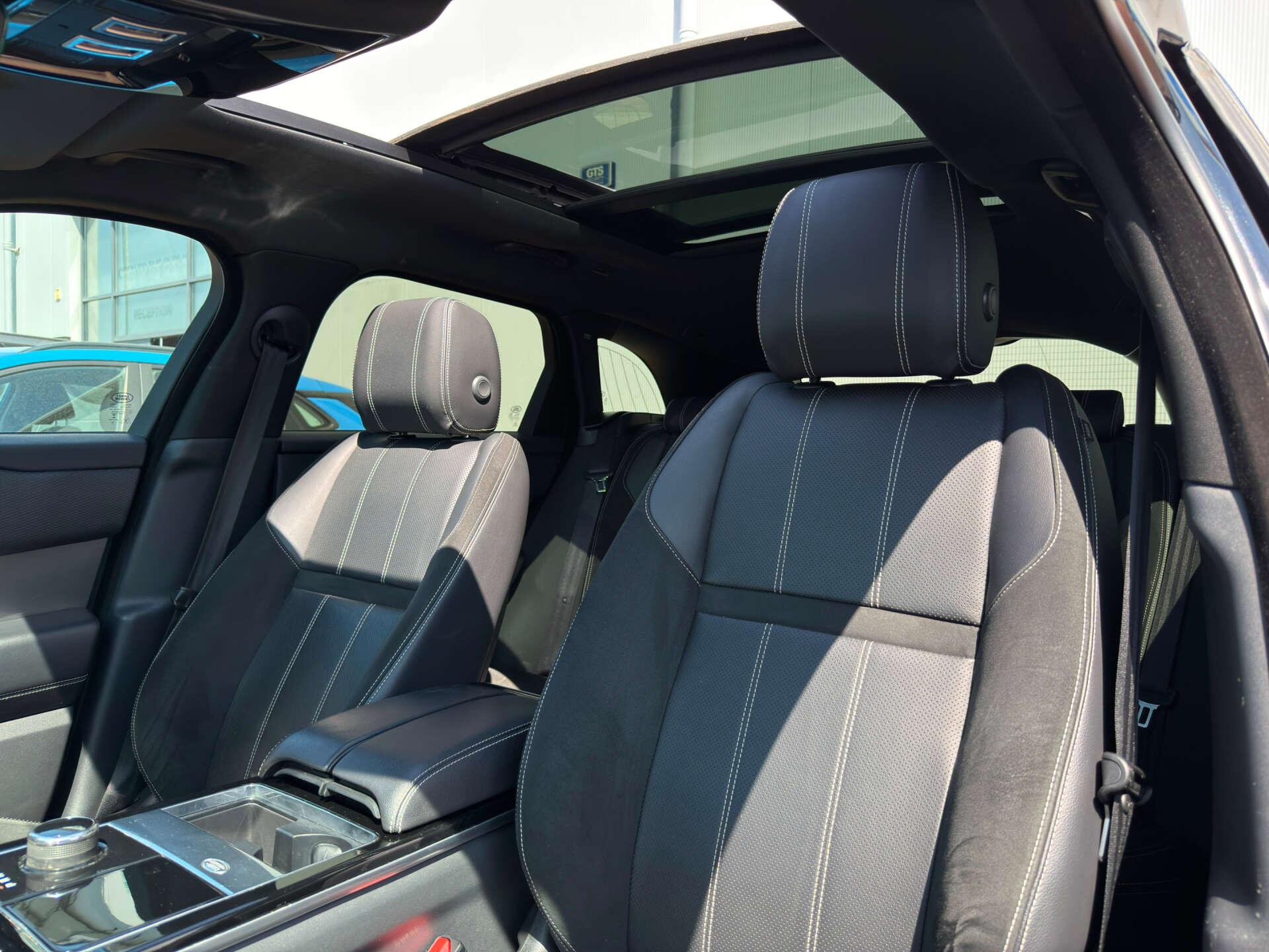 Land Rover Range Rover Velar view 53