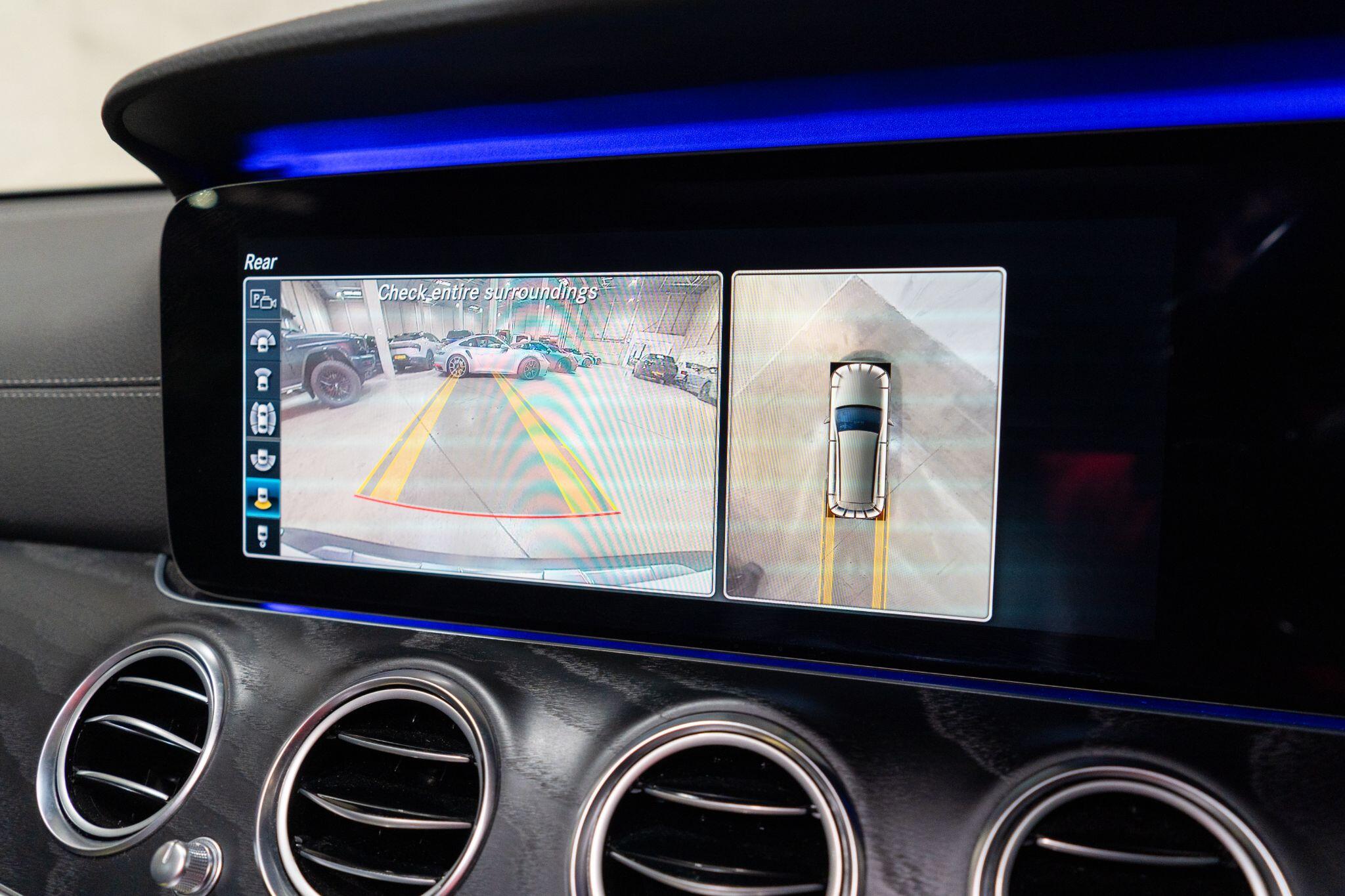 Mercedes-Benz E-Class view 28