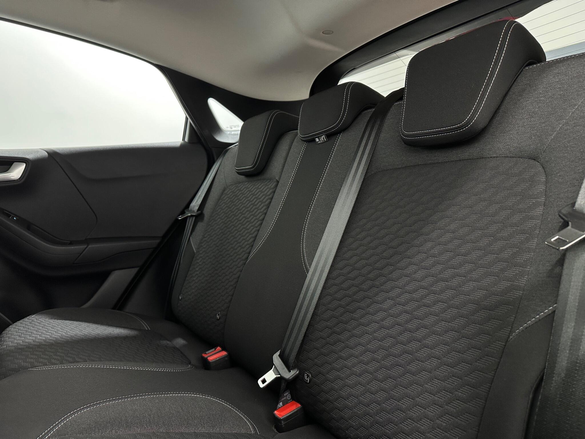 Ford Puma view 37