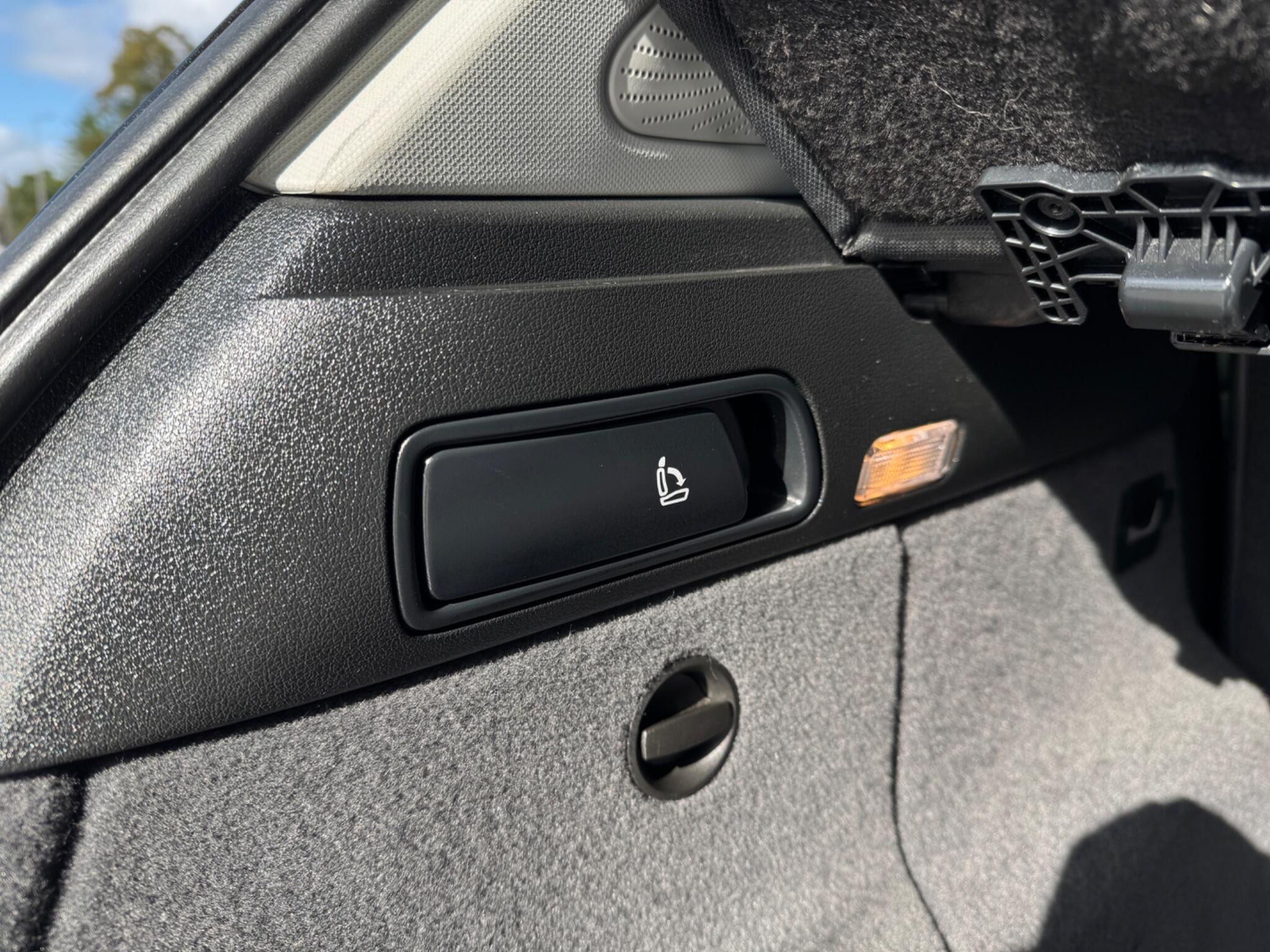 Audi SQ5 view 69