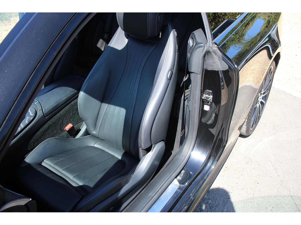 Mercedes-Benz E Class view 16
