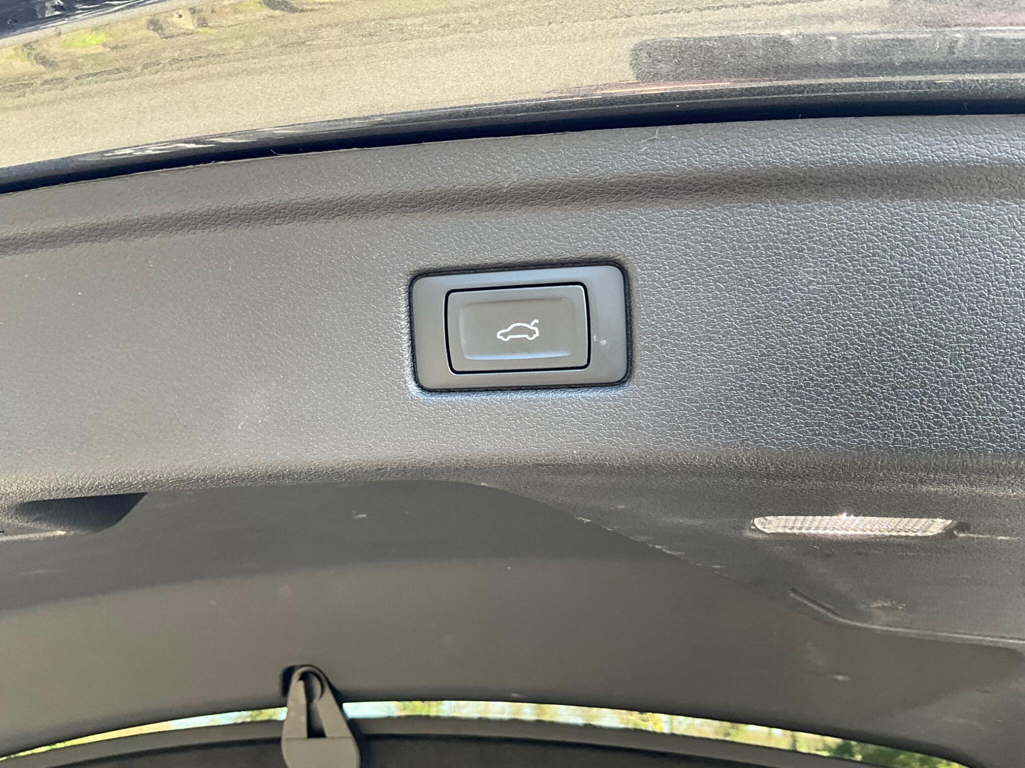 Audi A5 view 14