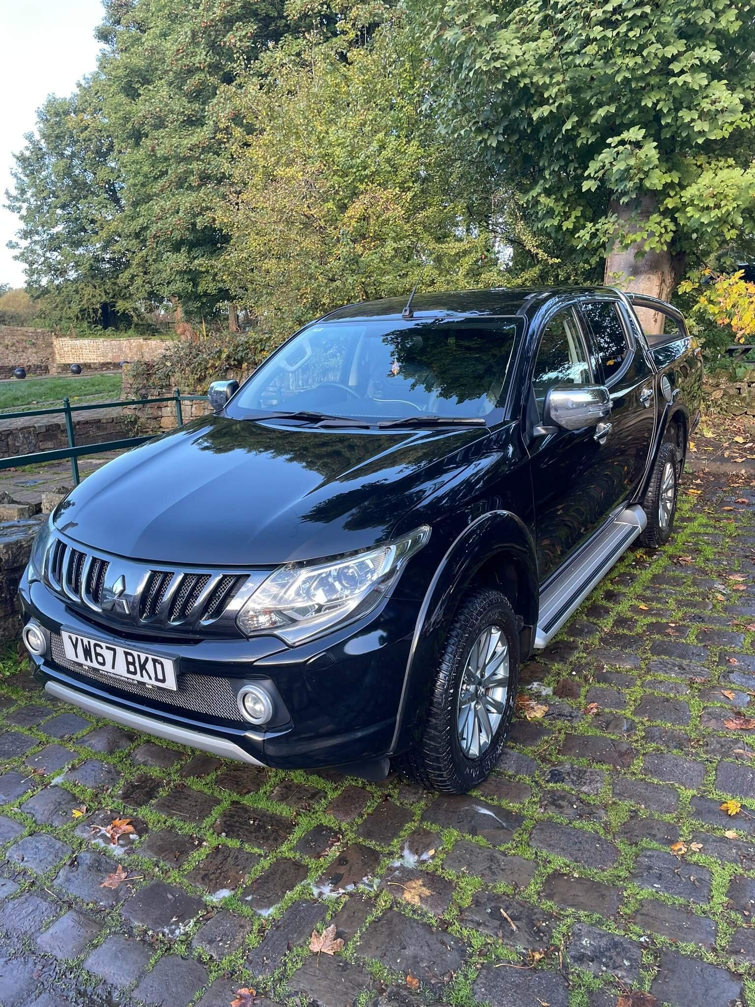 Mitsubishi L200