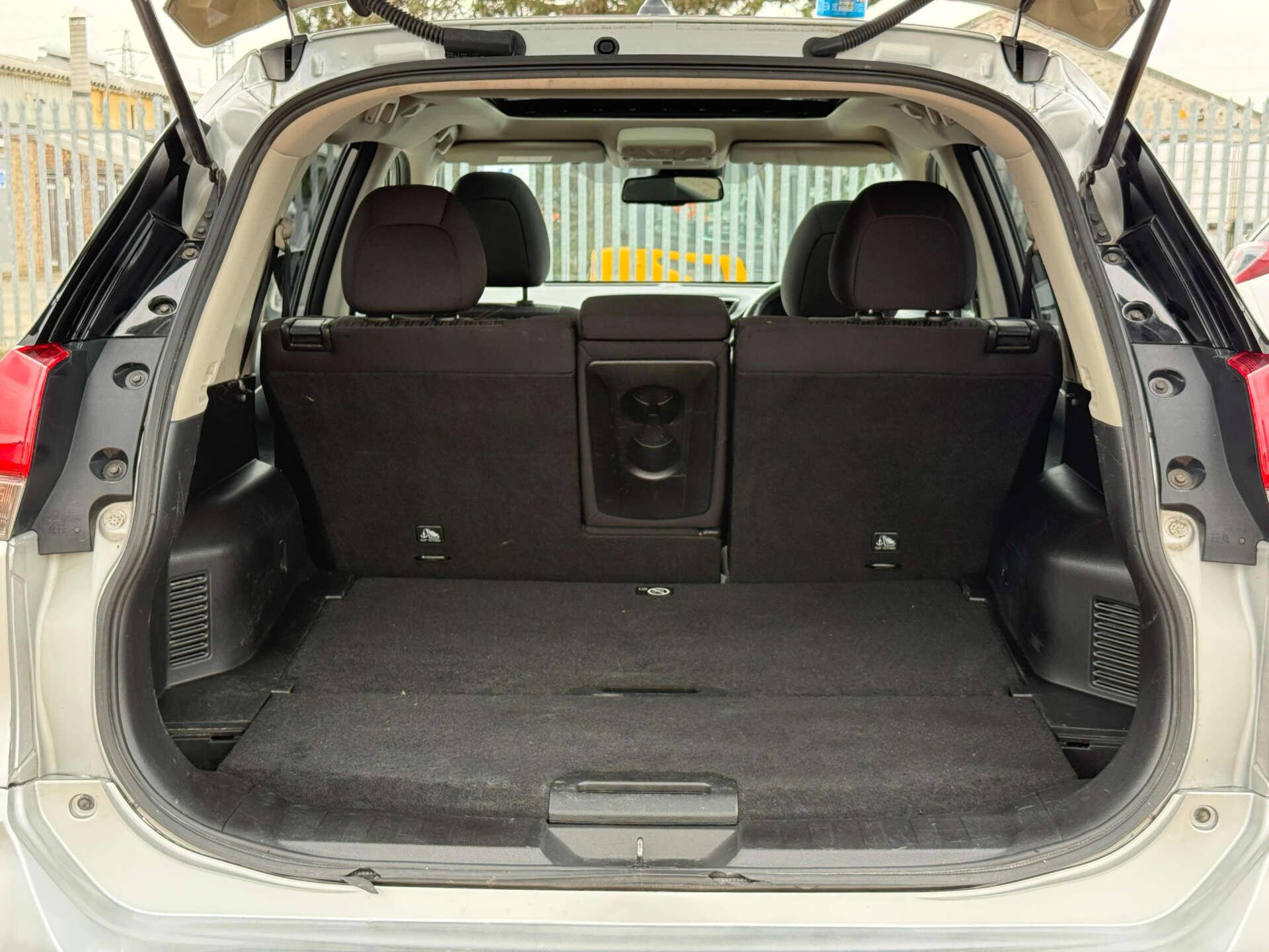 Nissan X-Trail view 47