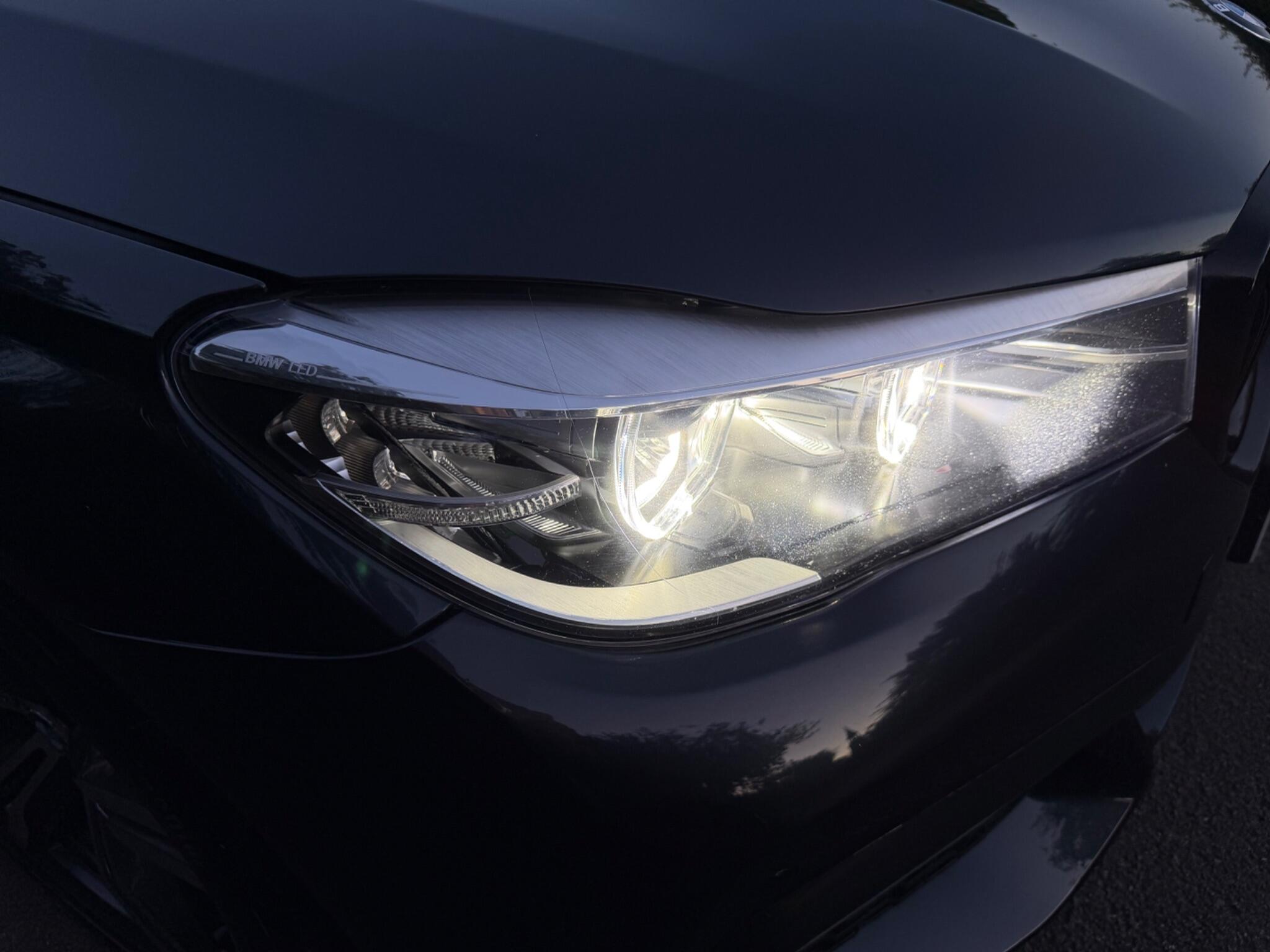 BMW 7 Series view 49