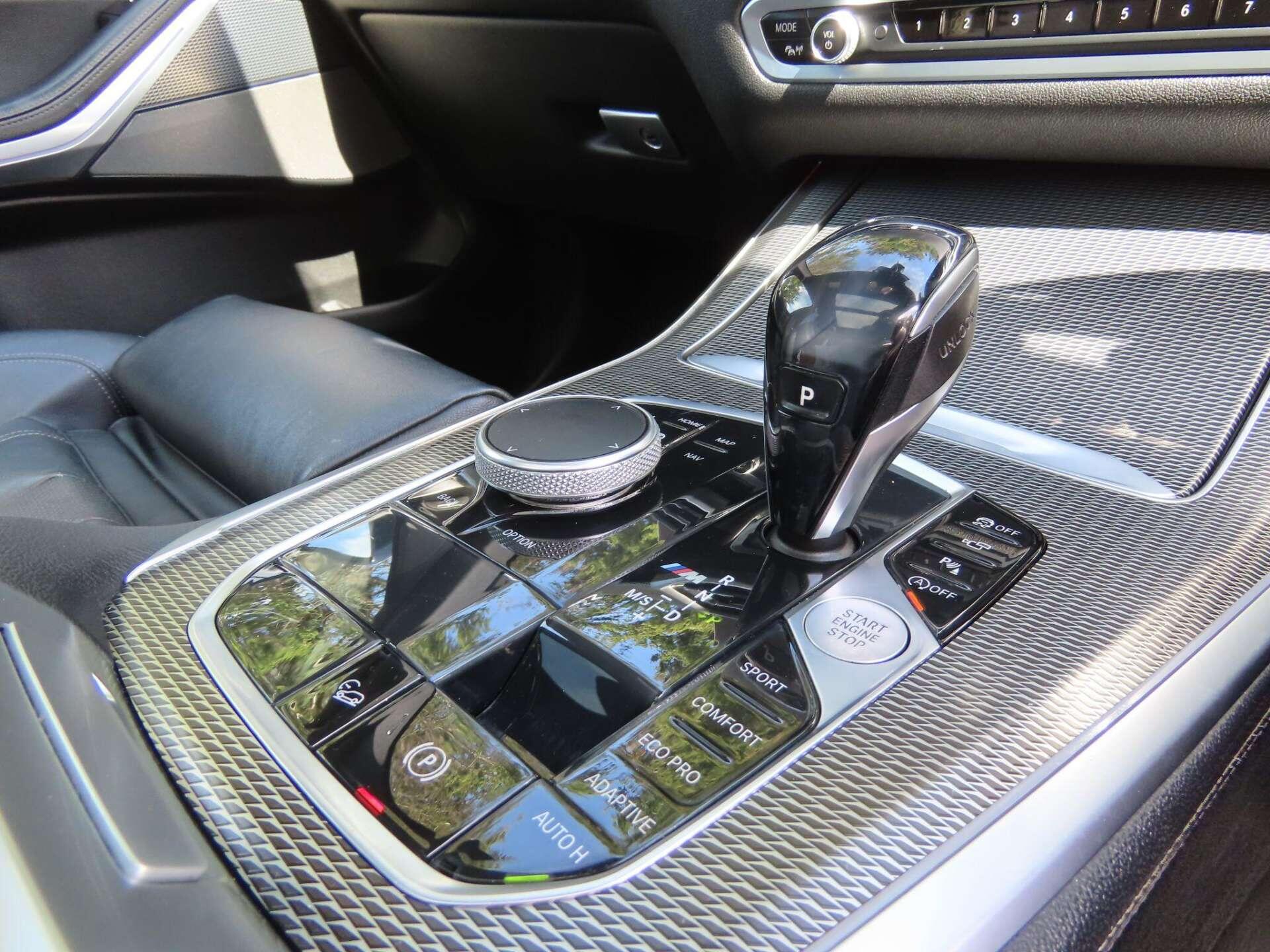 BMW X5 view 15