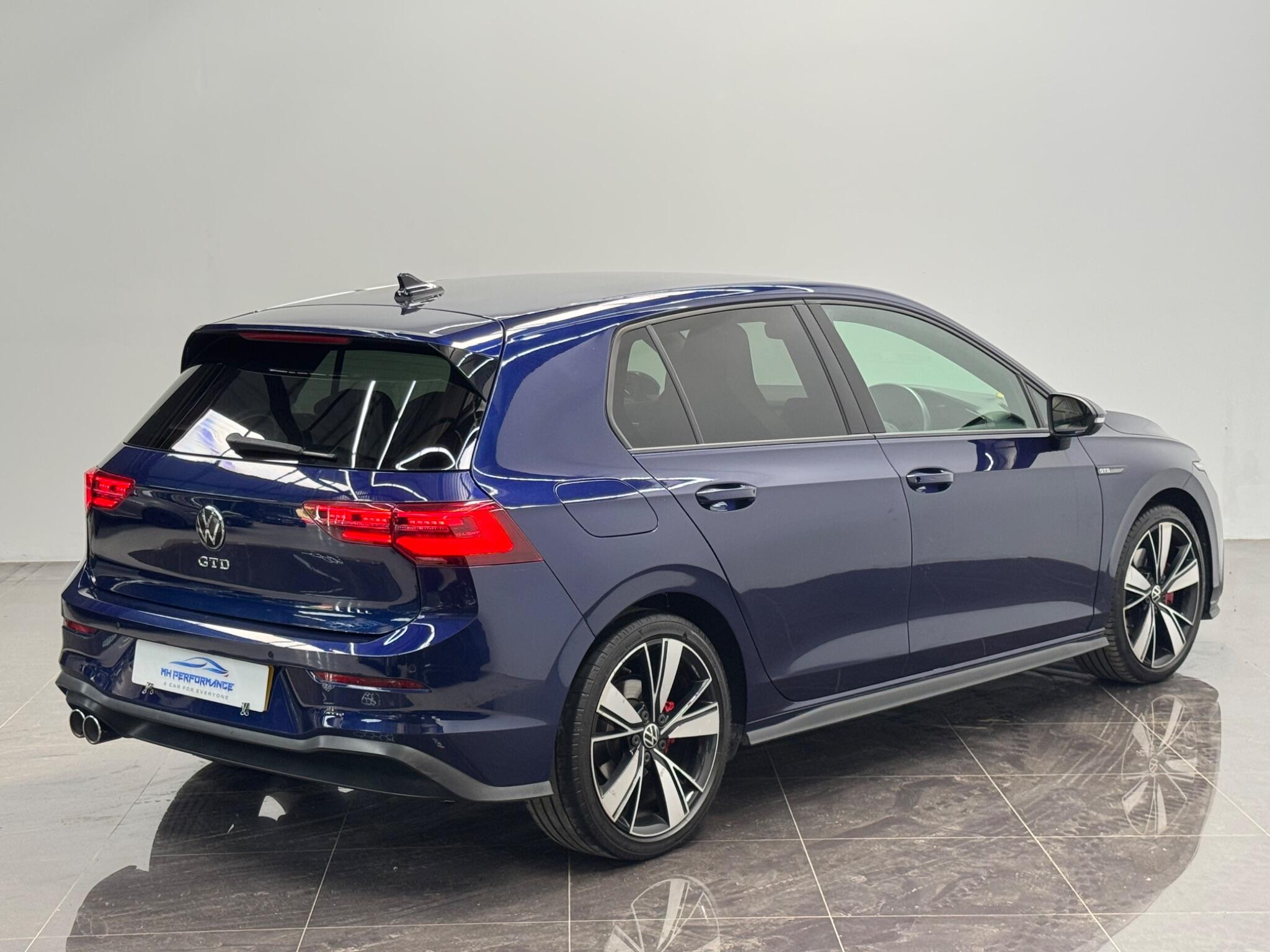Volkswagen Golf view 50