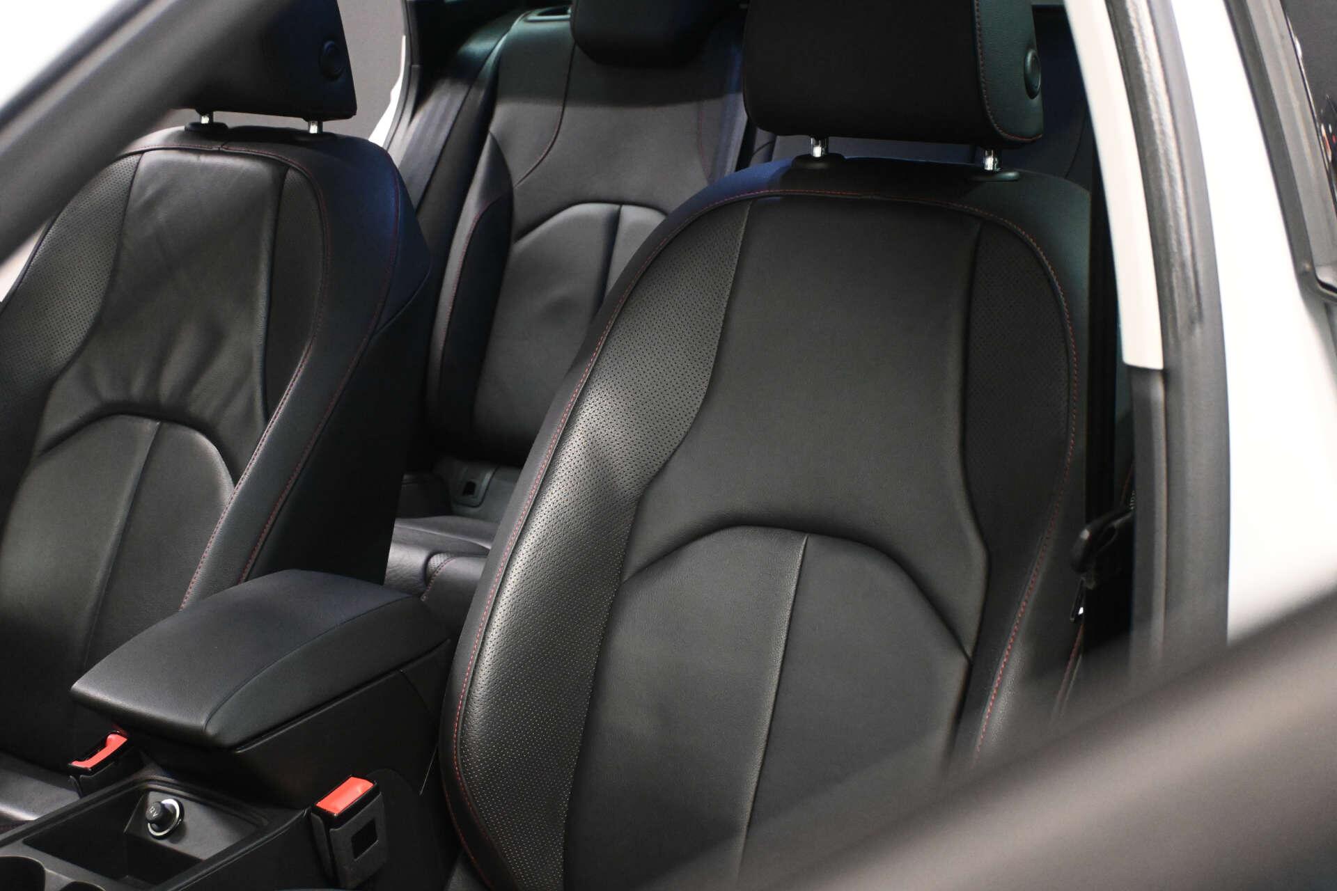 Seat Leon view 54