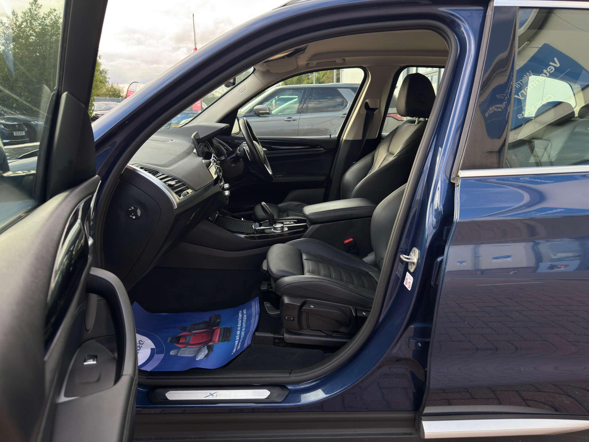 BMW X3 view 44