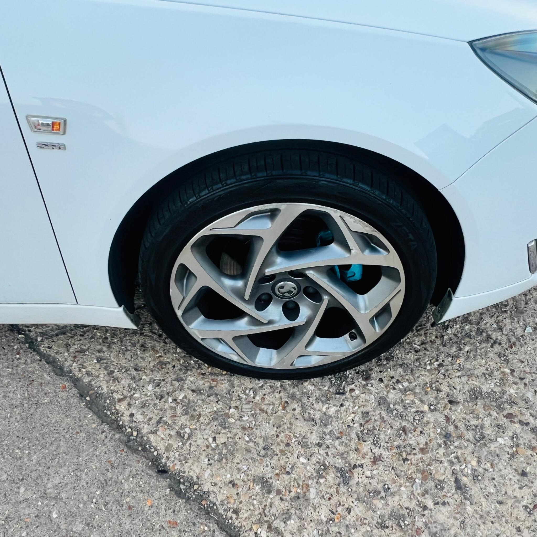 Vauxhall Insignia view 20