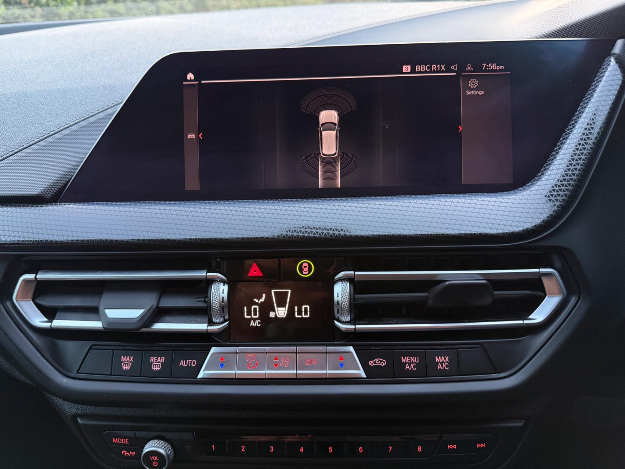 BMW 1 Series view 44